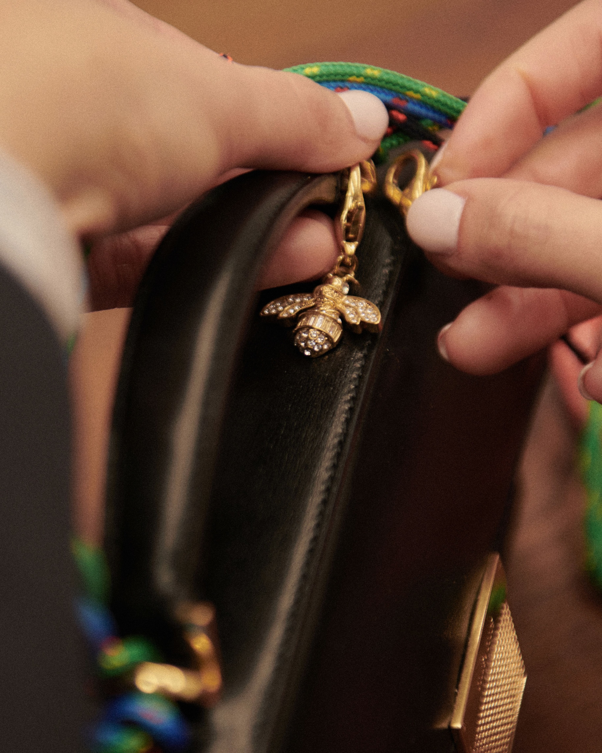 bee-shaped-charm-in-gold-colored-brass-with-crystals