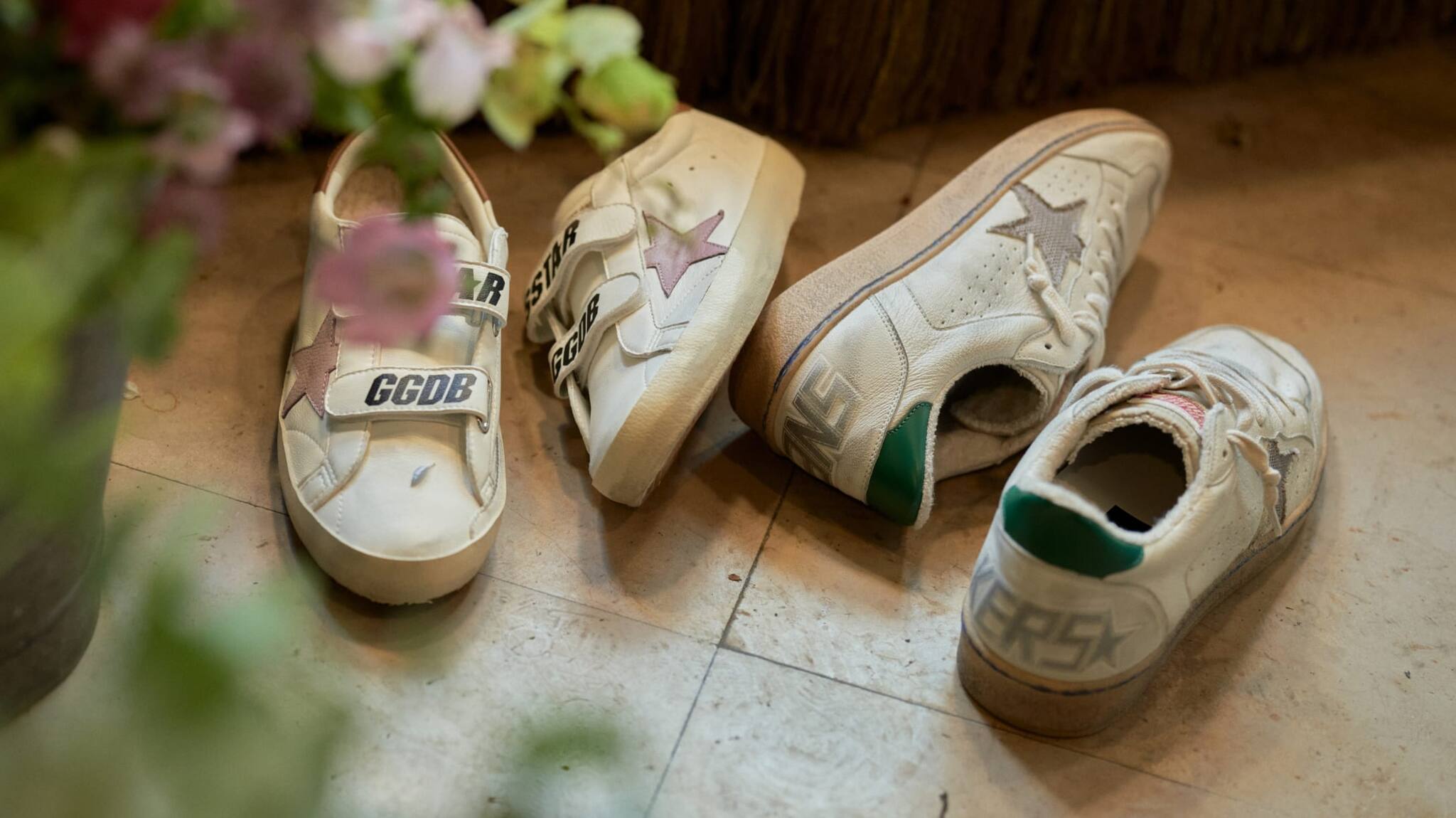 Golden Goose: sneakers and clothes for men and women