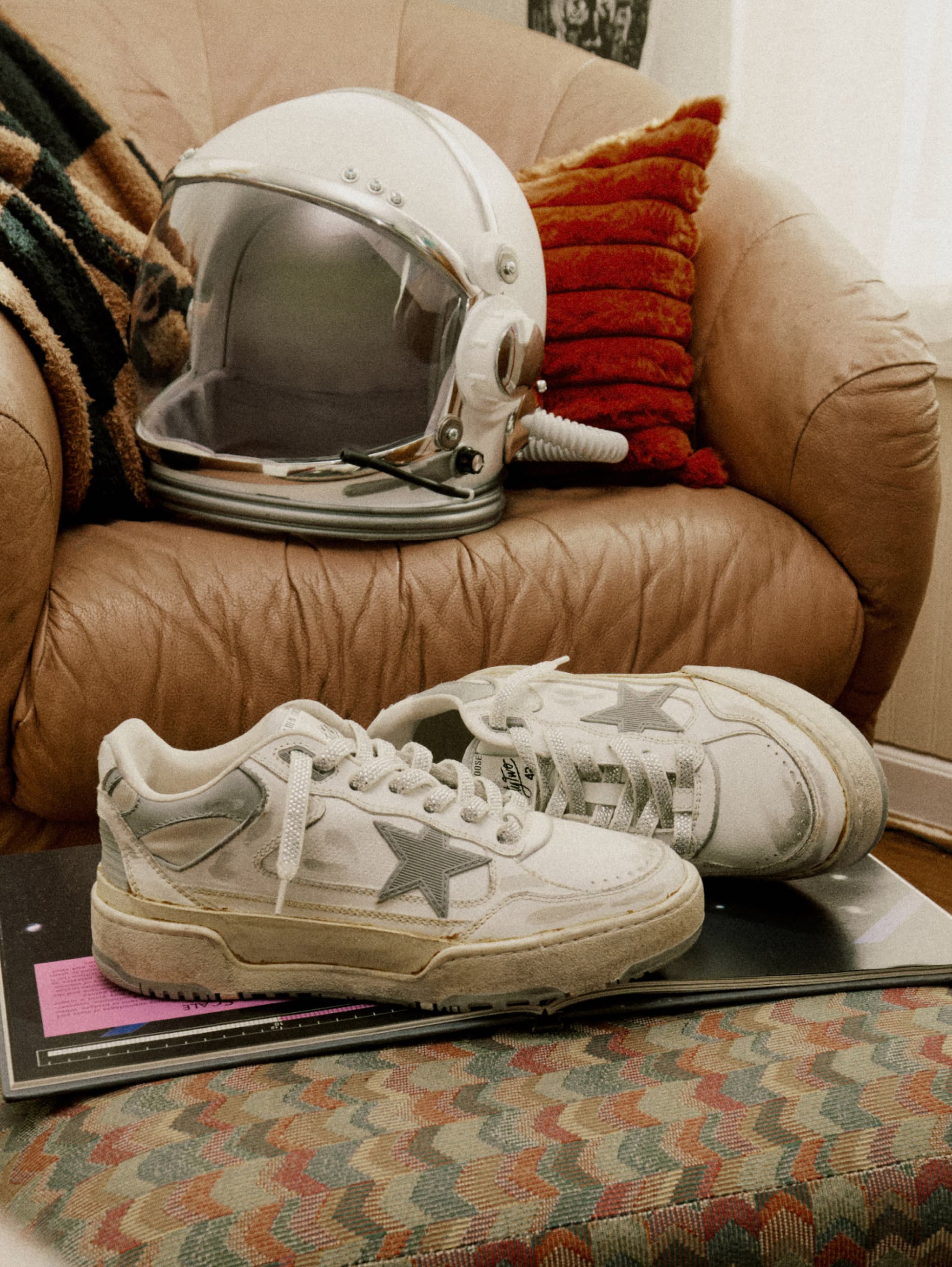 Golden Goose Forty2: the 90s chunky sneaker