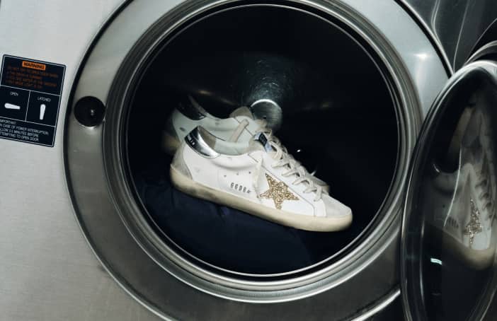white-super-star-sneaker-inside-washing-machine