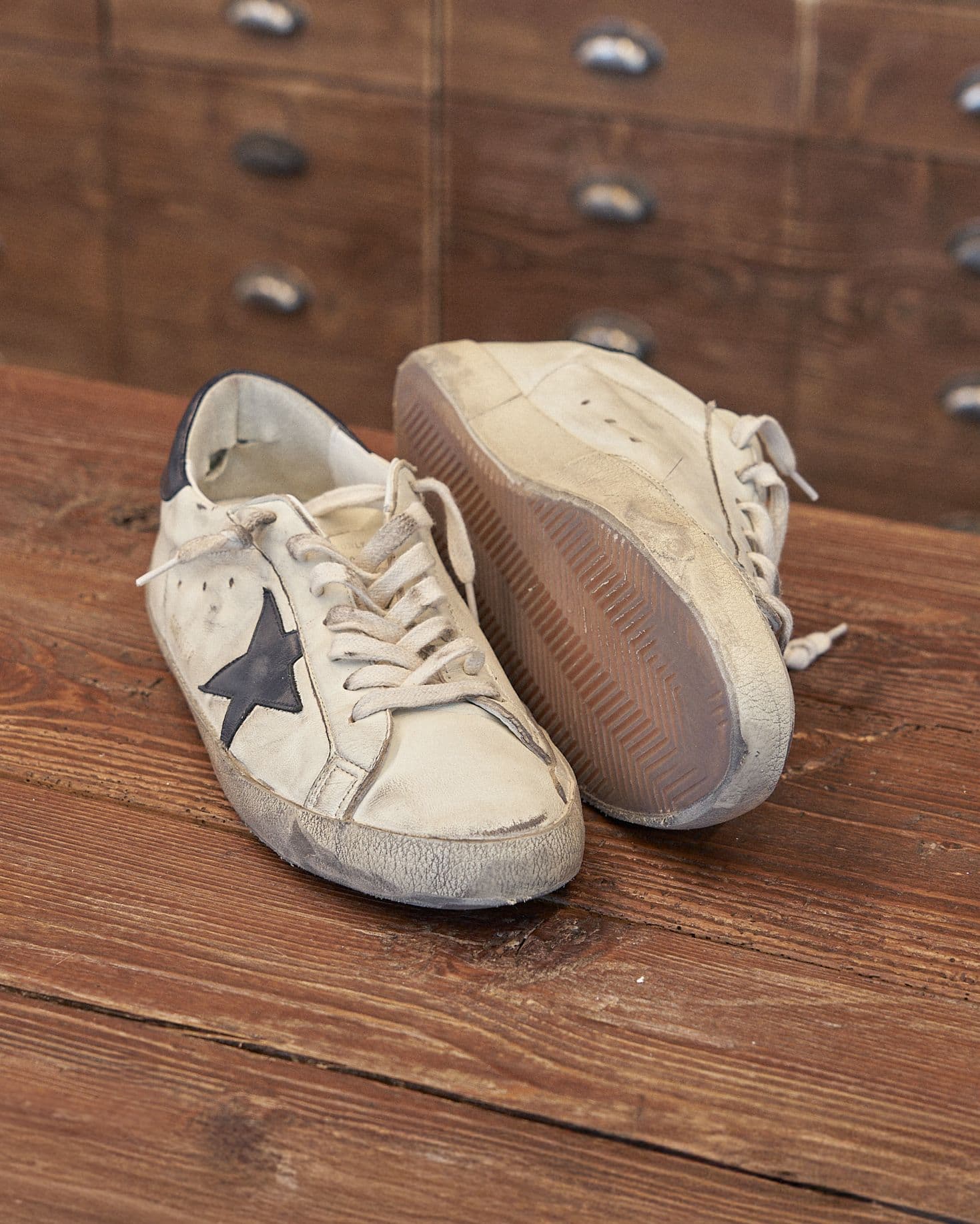 Rinnova e ripara le tue sneakers Golden Goose