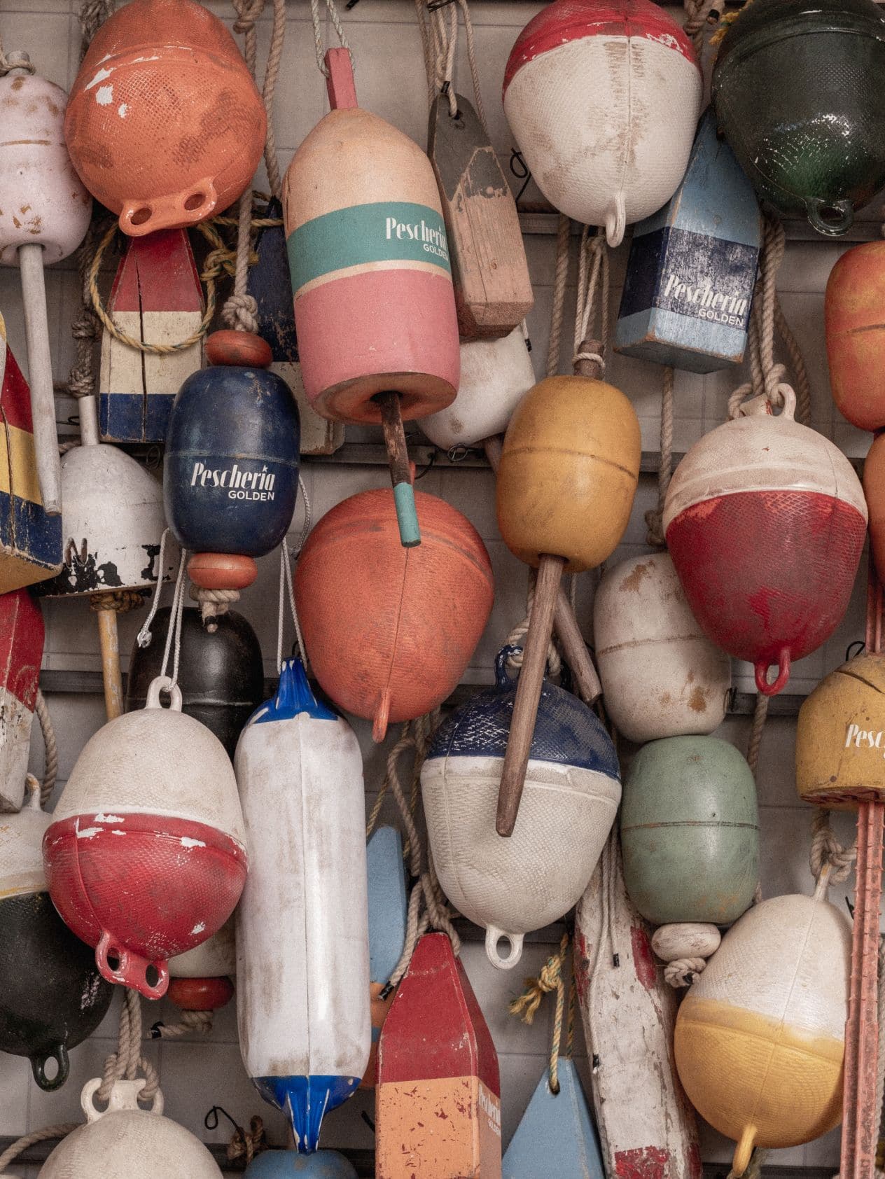 details-of-a-pescheria-store
