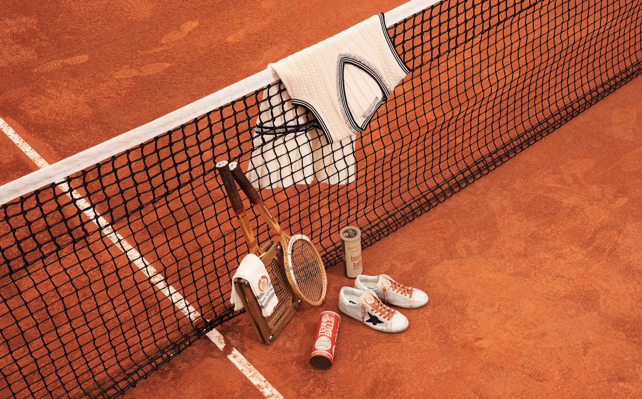 roland-garros-tournament-pack-on-court