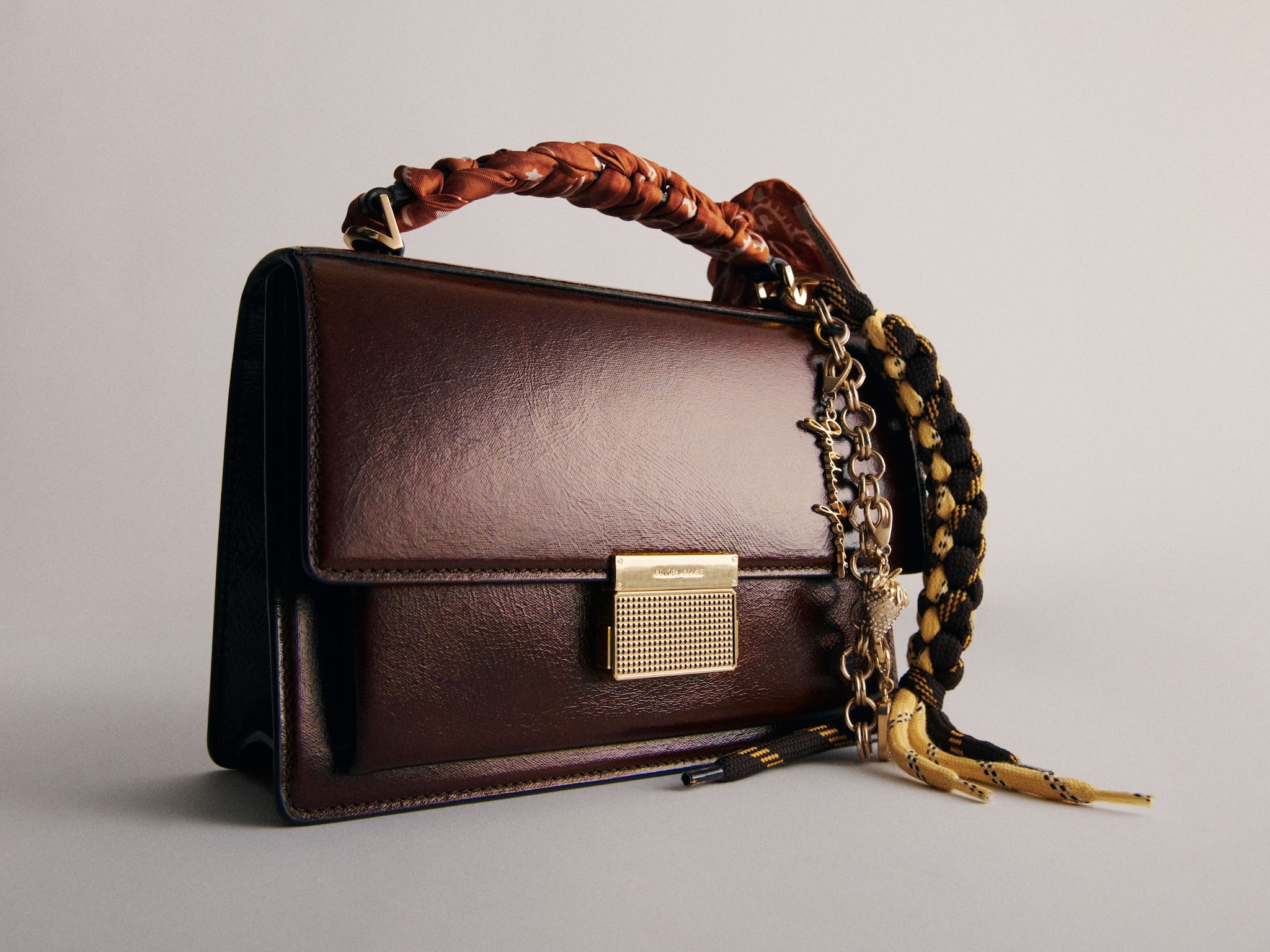 co-created-venezia-bag