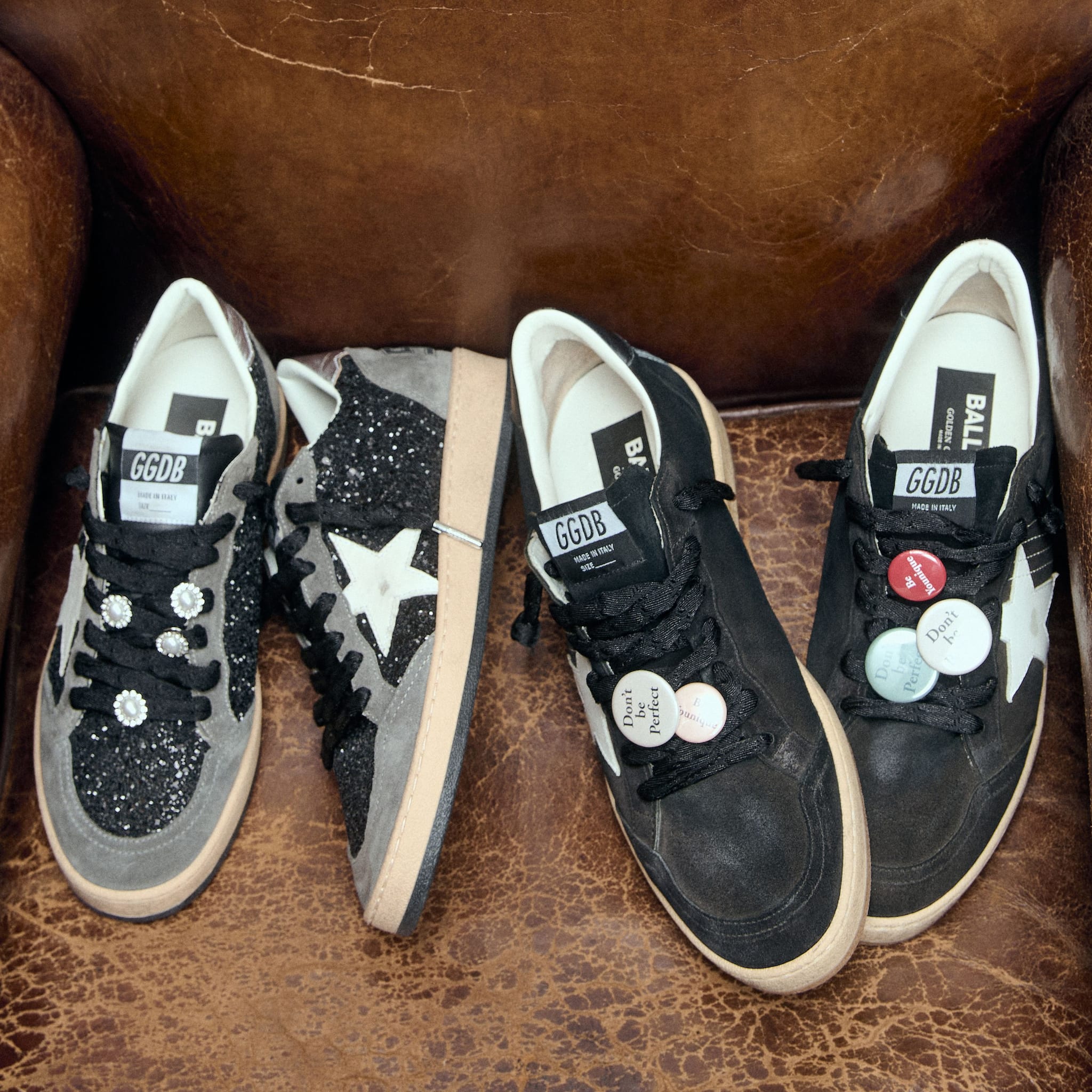 2025年 ブラックフライデー セール：スニーカー、バッグ、アクセサリー