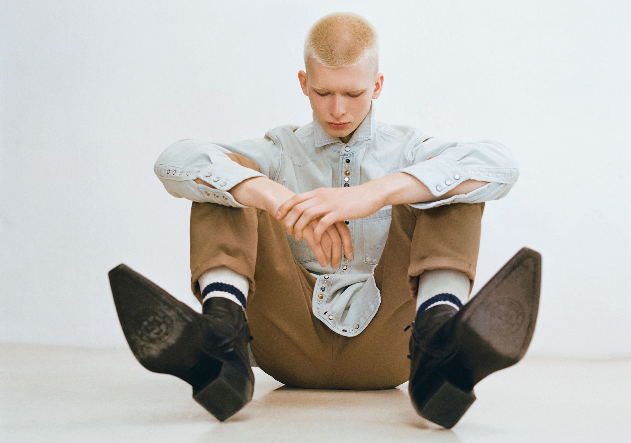 female-model-wearing-golden-collection