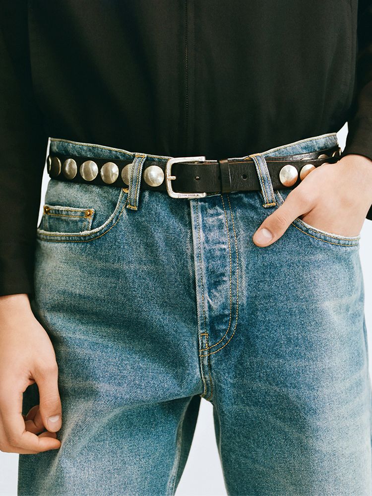 white-ball-star-sneakers-details