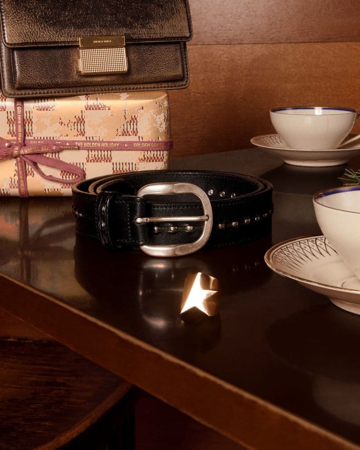 small-accessories-on-a-table