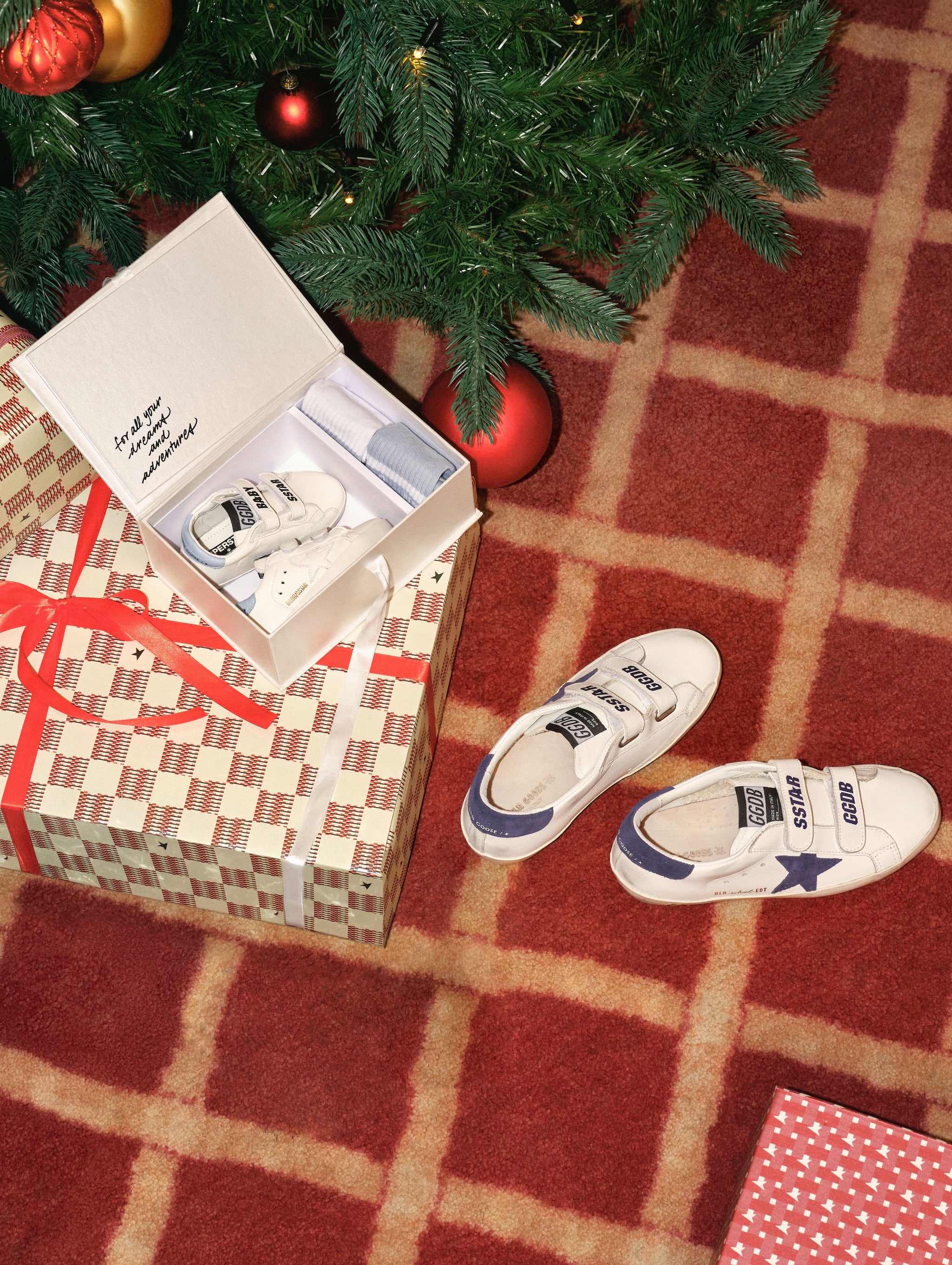 groupage-kid-sneakers