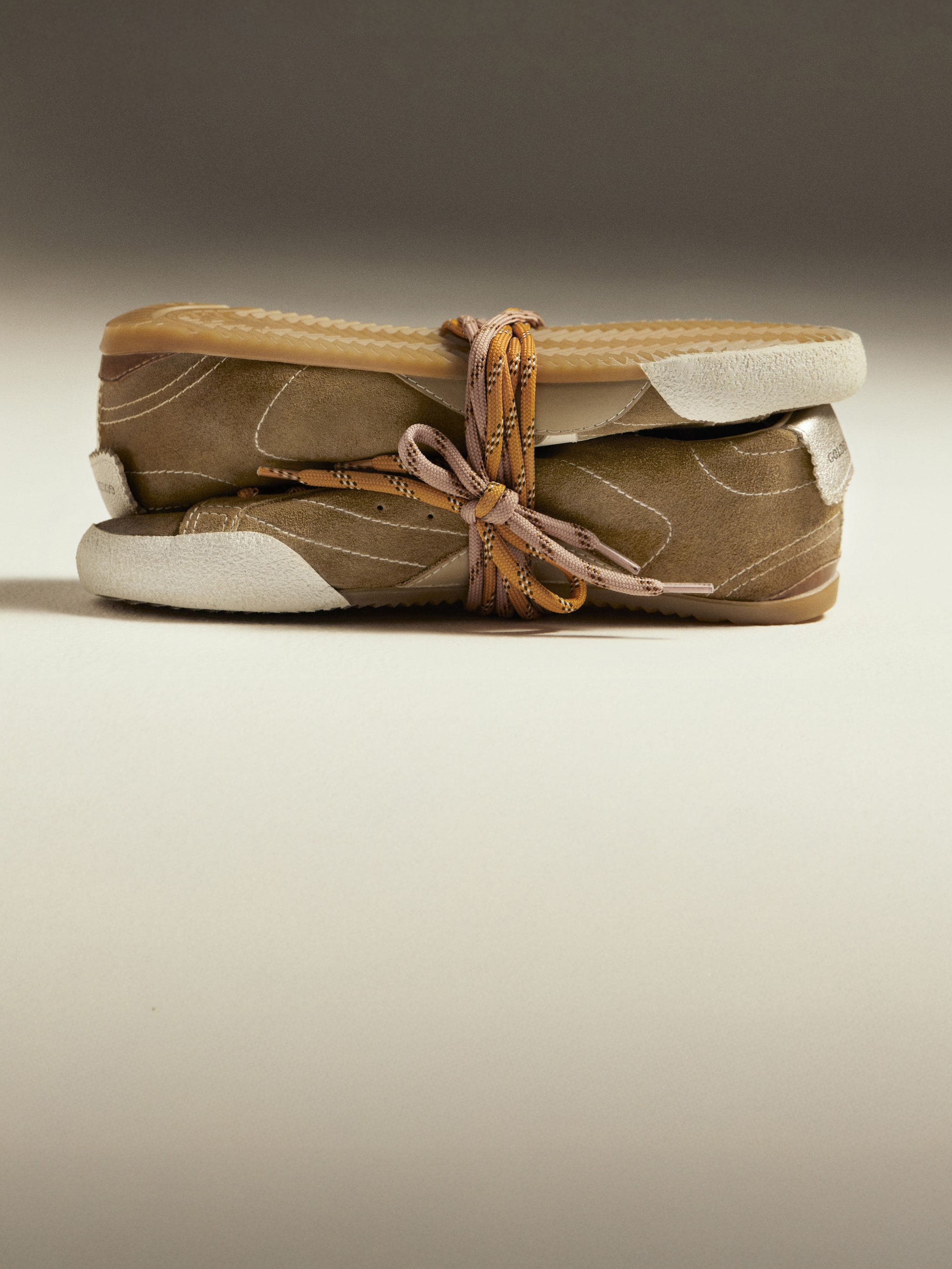 Golden Goose: sneakers and clothes for men and women