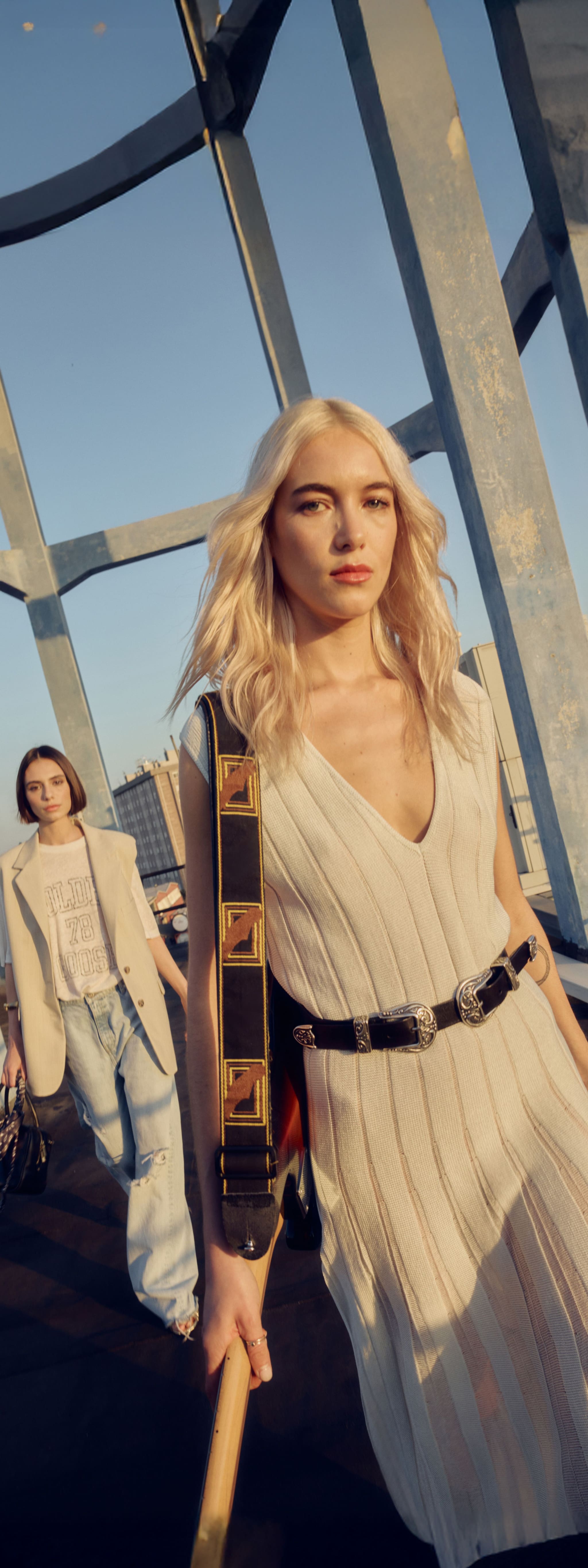 female-models-walking