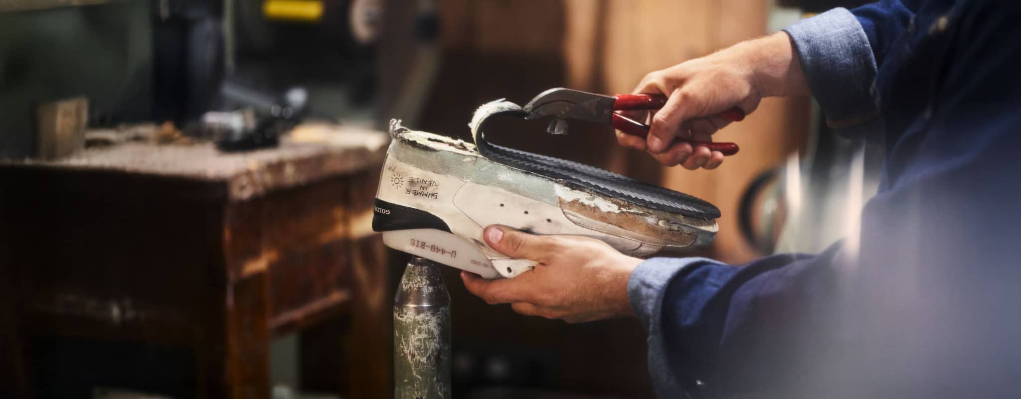 forward-repair-sneakers-online-hero-desktop