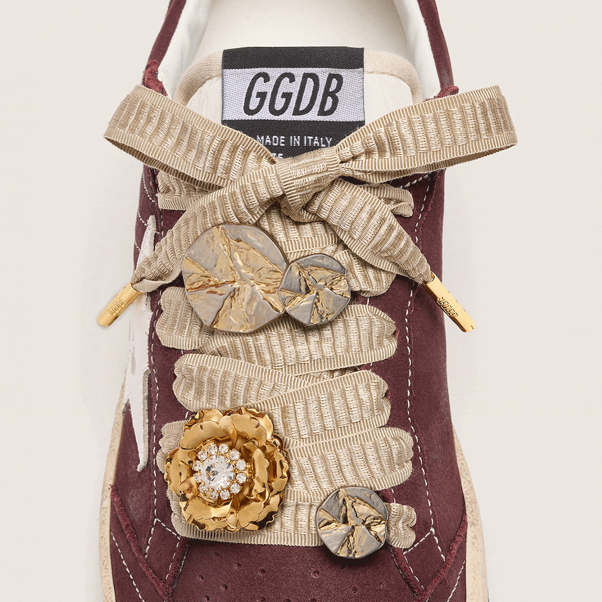 beige-skins-laces