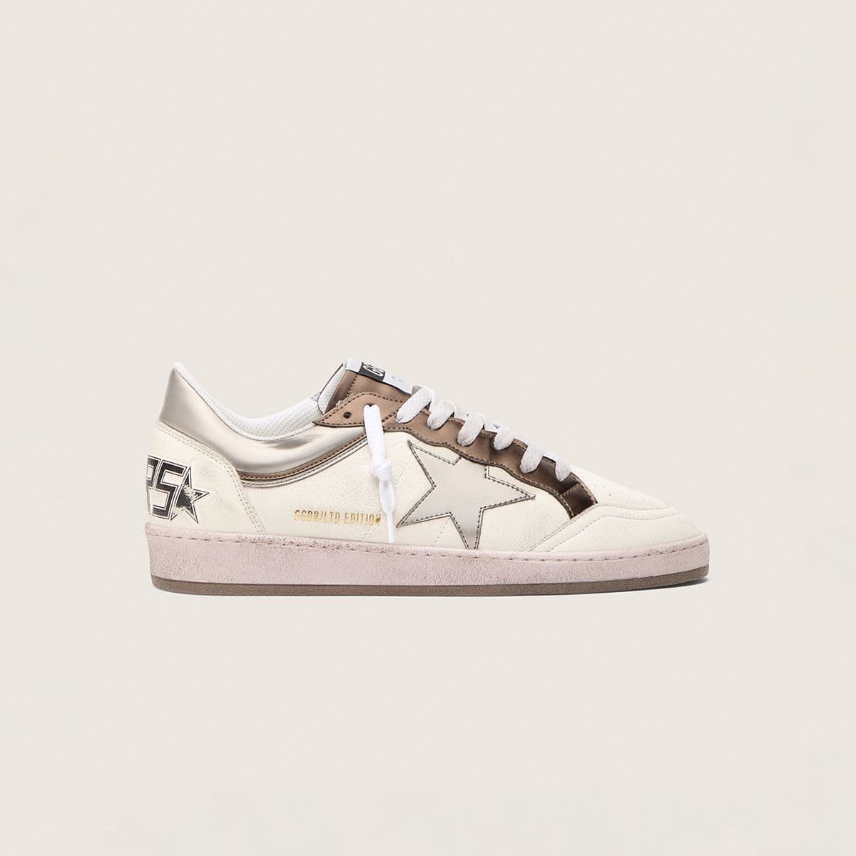 Men&rsquo;s-white-leather-ball-star-with-metallic-star