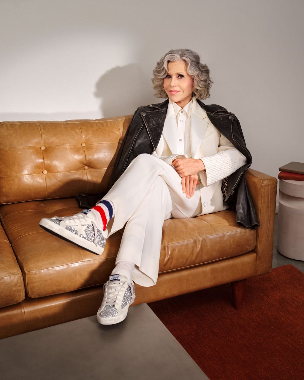 jane-fonda-brand-ambassador-sitted-on-a-chair