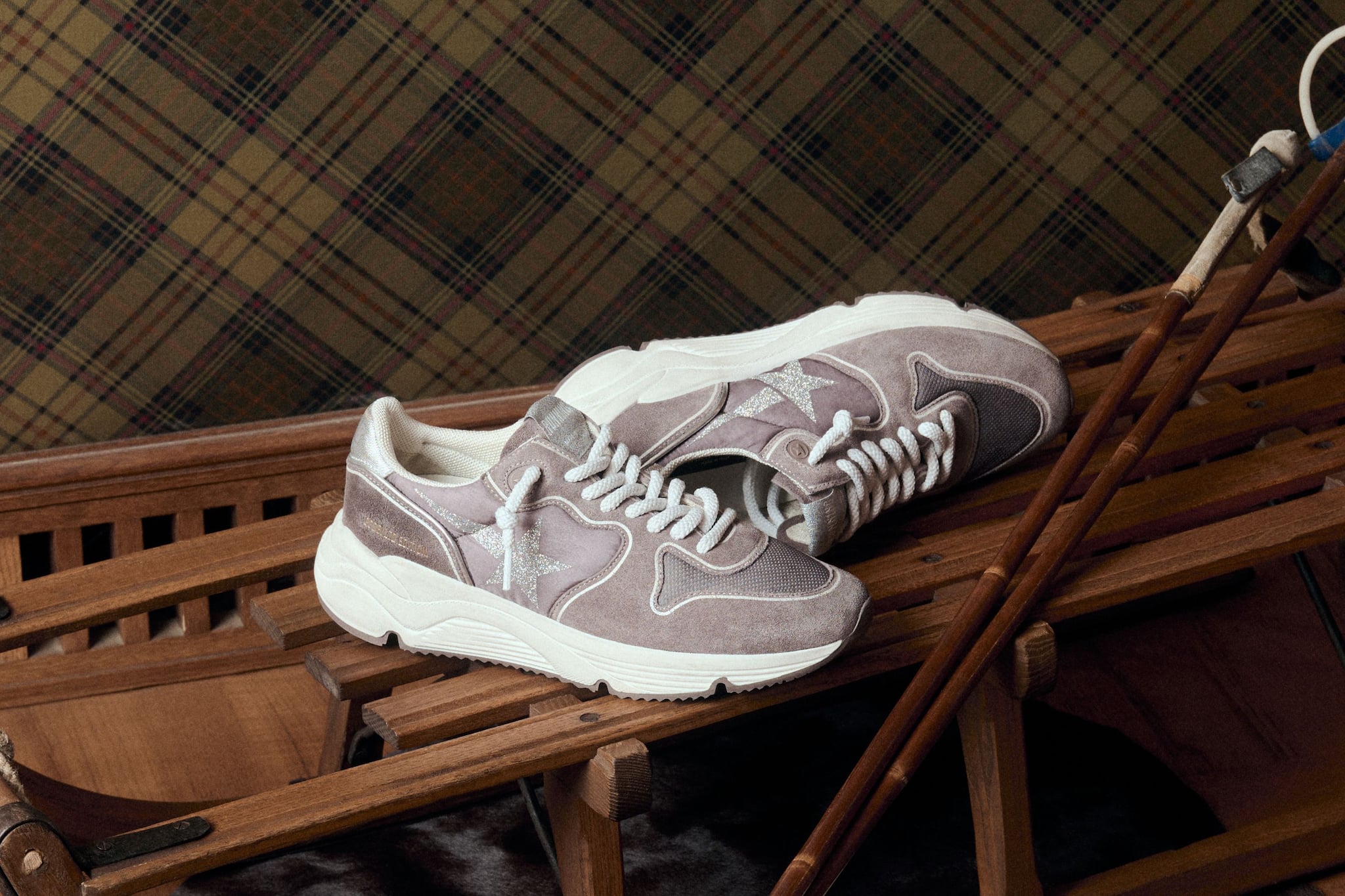 美品 GOLDEN  RUNNING SOLE スニーカー 39 レディース Running Sole スニーカー | Golden Goose