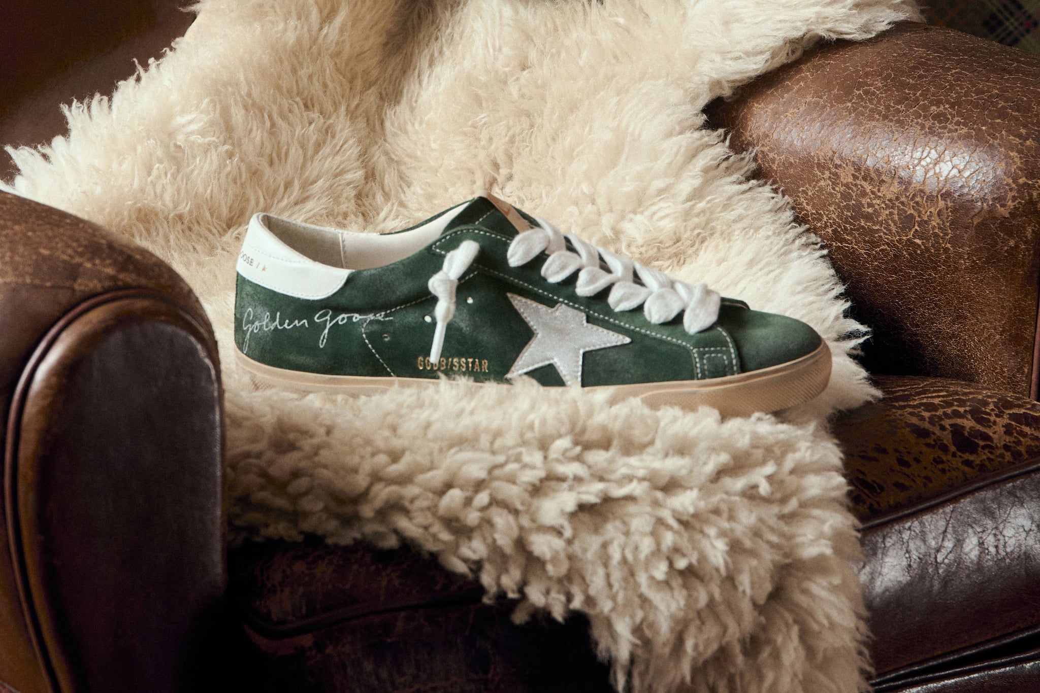 GOLDEN  ゴールデングース SUPERSTAR スーパースター Golden Goose Super-Star Low-Top Leather Sneakers | Neiman Marcus