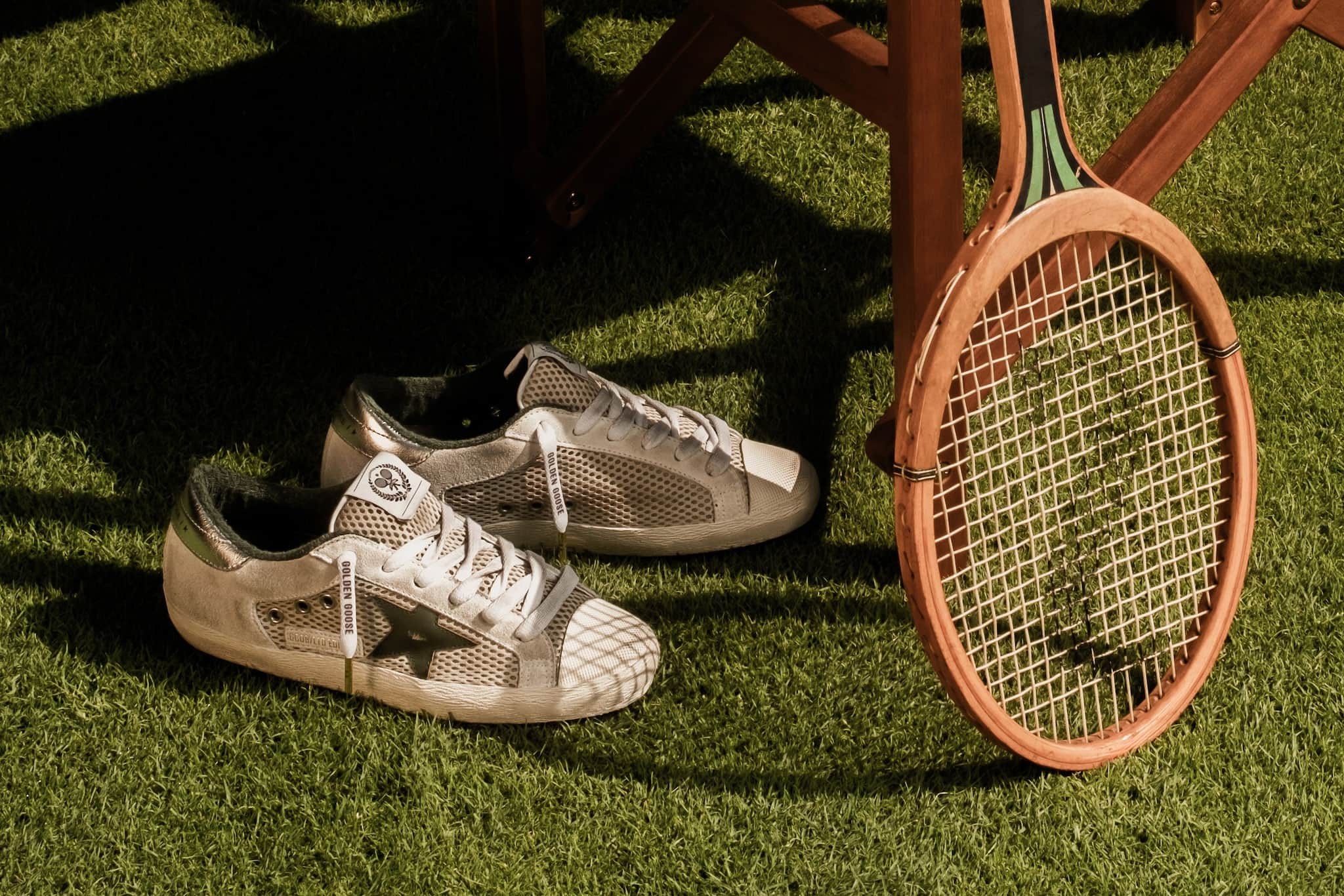★Golden Goose★ Superstar Printing Brown Star Sneakers Whit Men's Super-Star sneakers with suede star and brown heel tab