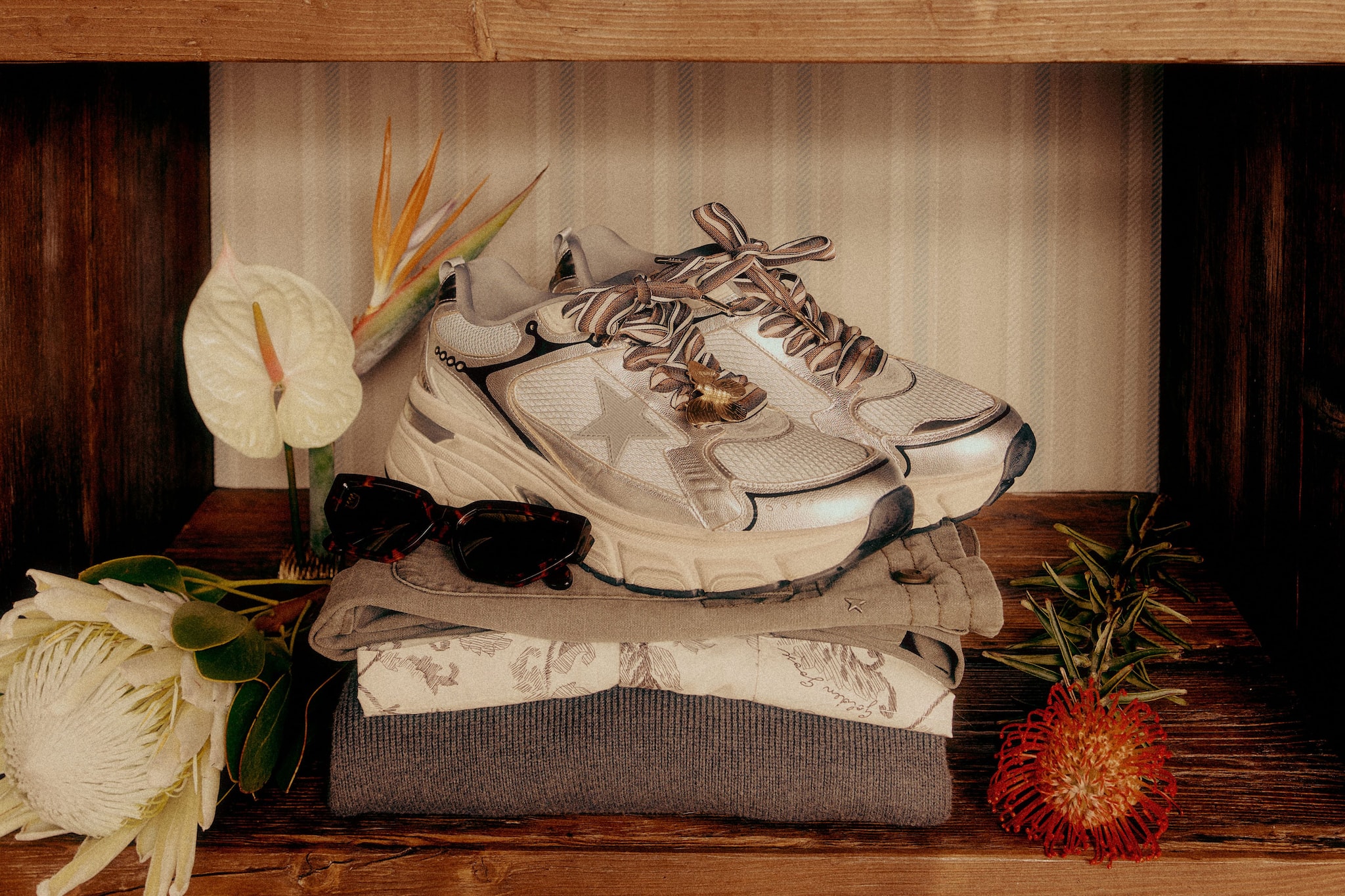 ゴッセン GOSSEN スターライト G-141 Lightstar men's sneakers | Golden Goose