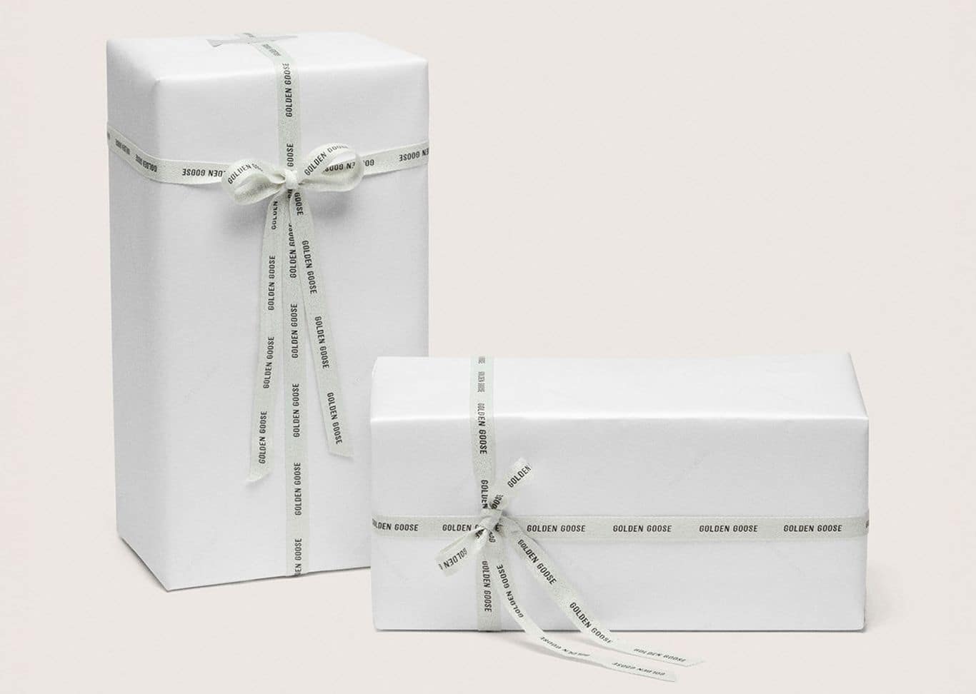 white-golden-goose-packaging