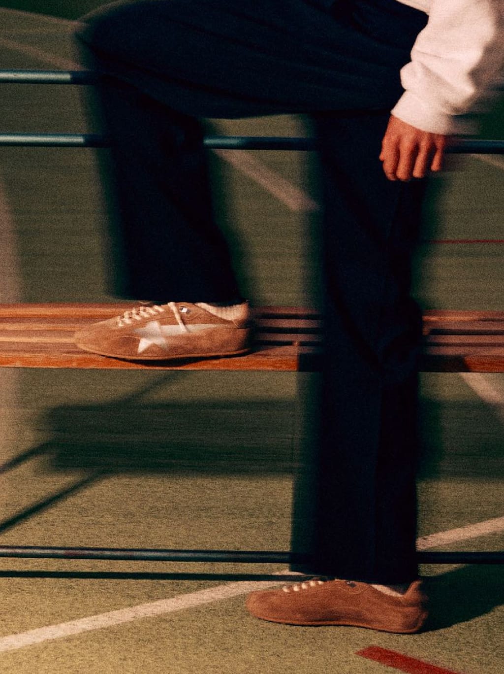 tobacco-marathon-speed-sneakers