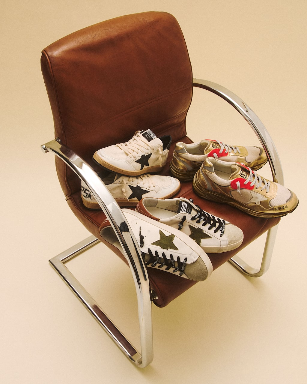 groupage-of-must-have-sneakers
