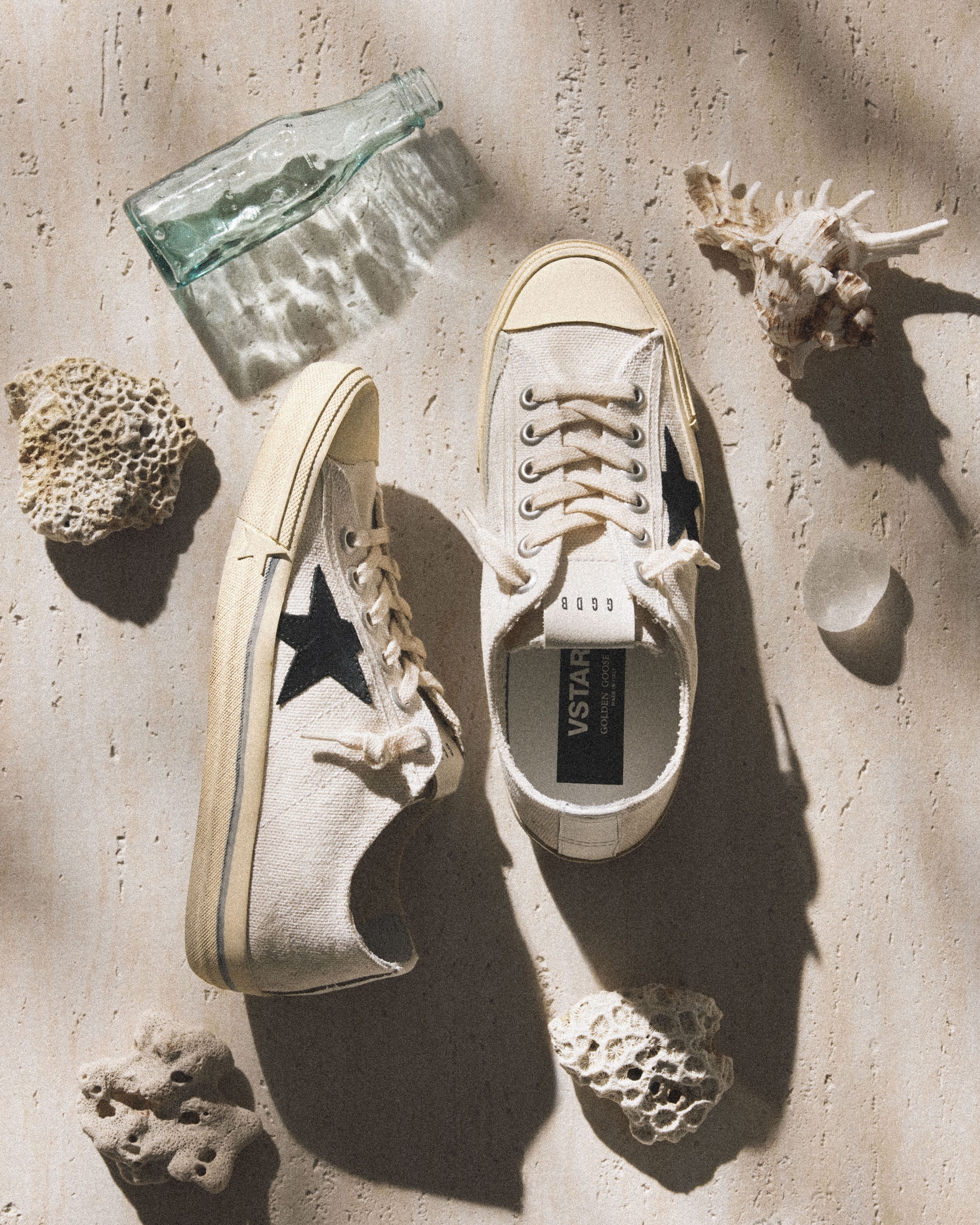 Golden Goose：メンズ＆レディースのスニーカーとウェア