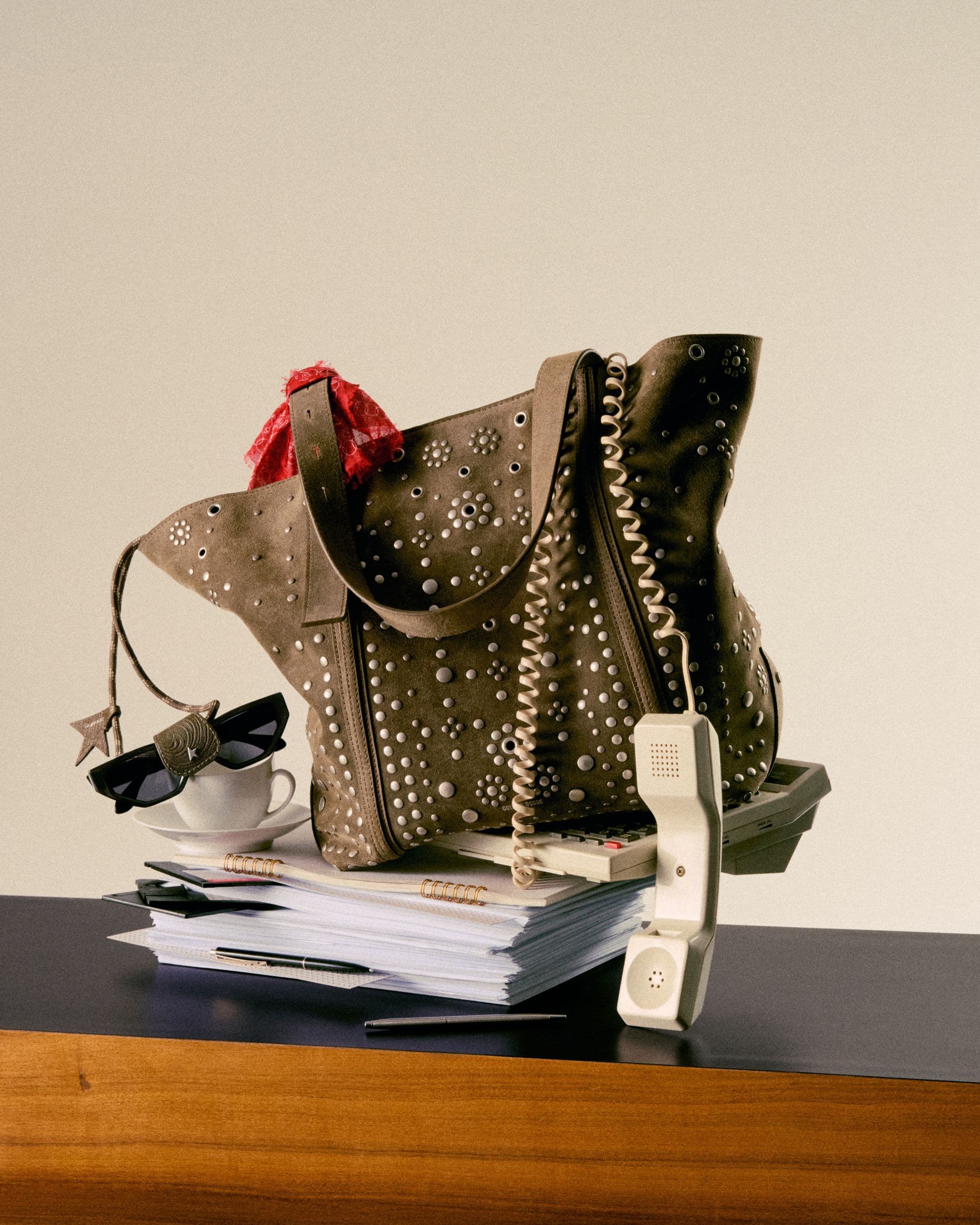 Golden Goose：メンズ＆レディースのスニーカーとウェア