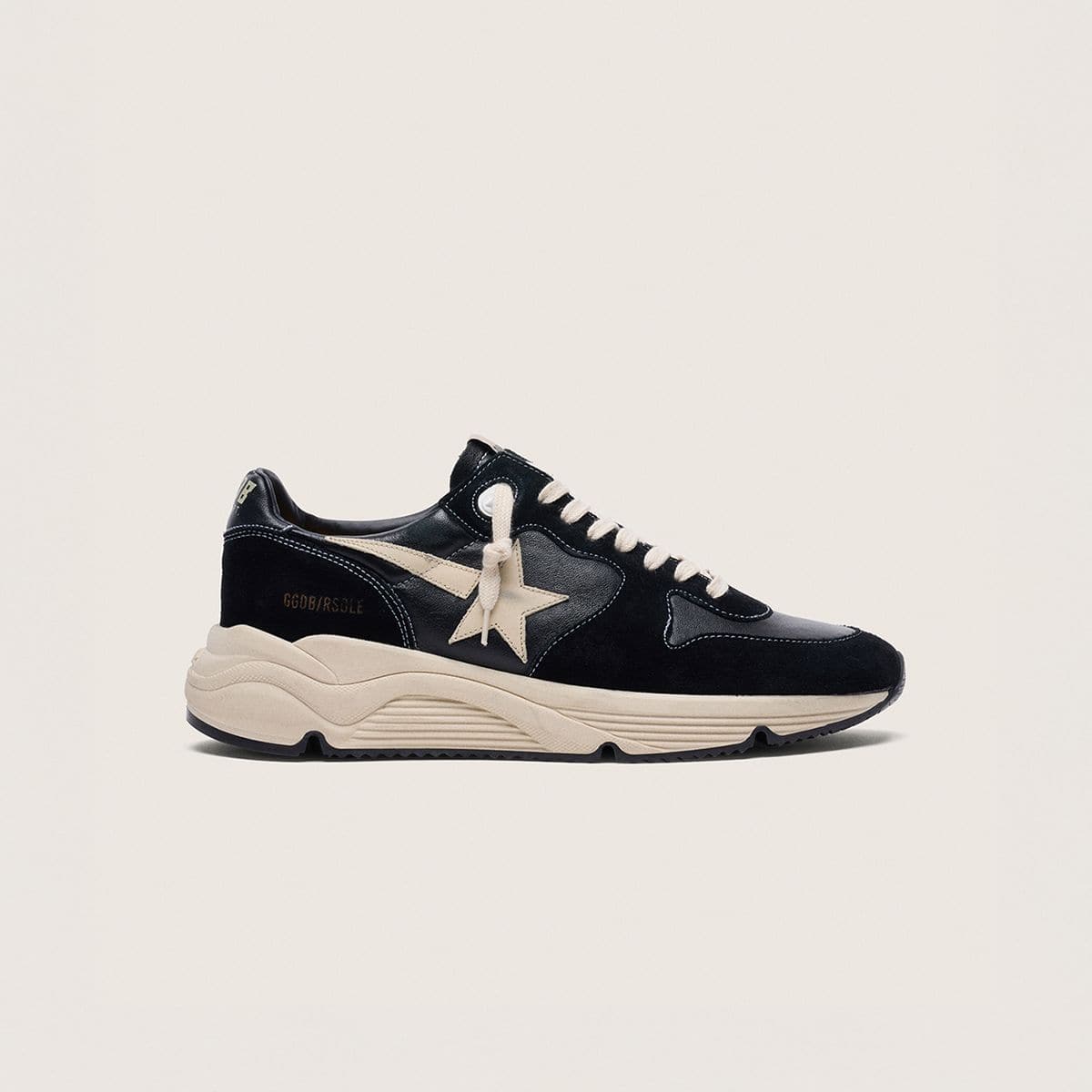 black-running-men-dad-star-sneakers