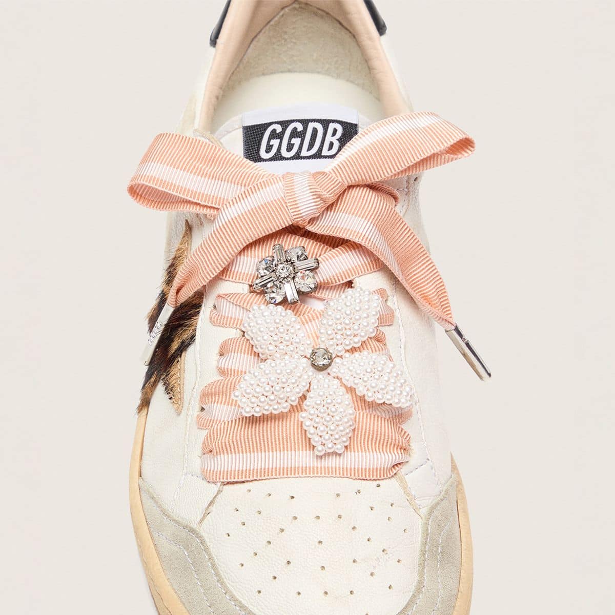 black-and-white-women-laces