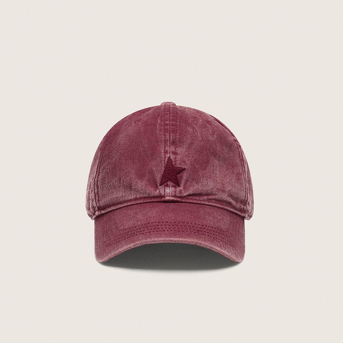 hat-and-sunglasses-on-a-wooden-shelf
