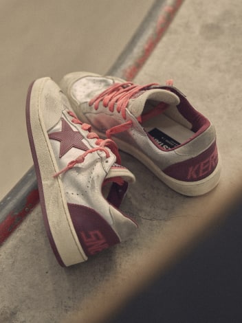 top-and-side-view-of-white-and-pink-zhang-xin-ball-star-pro-sneakers