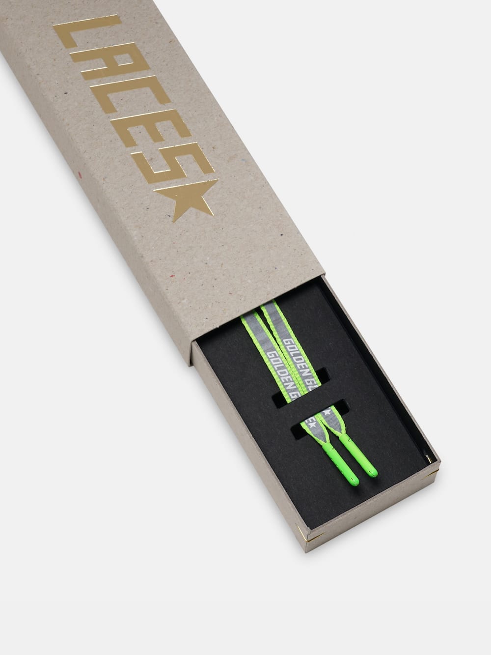 Golden Goose - Reflektierende Schnürsenkel in Neongrün mit Logo in 
