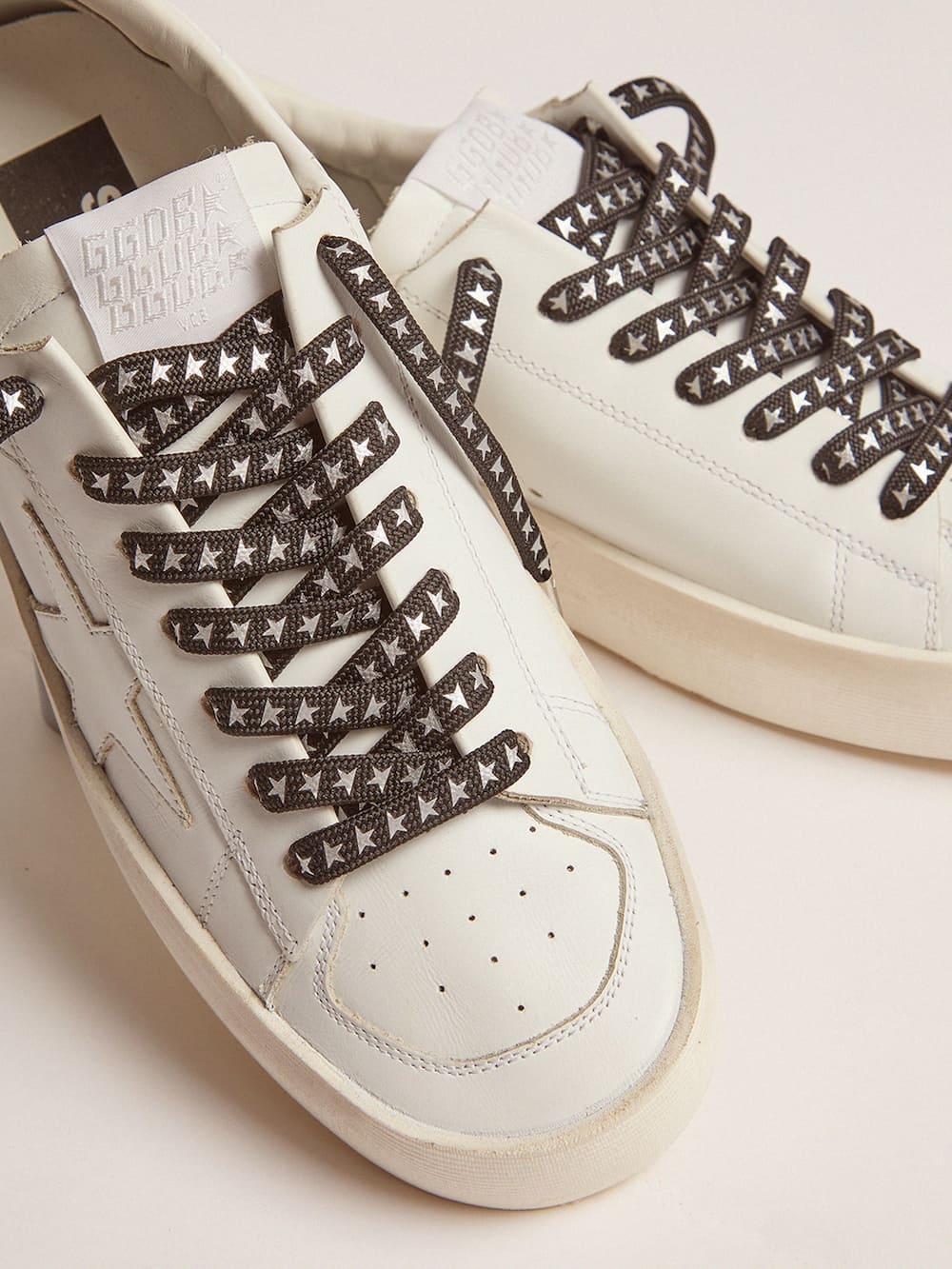 Golden Goose - Black laces with silver stars in 