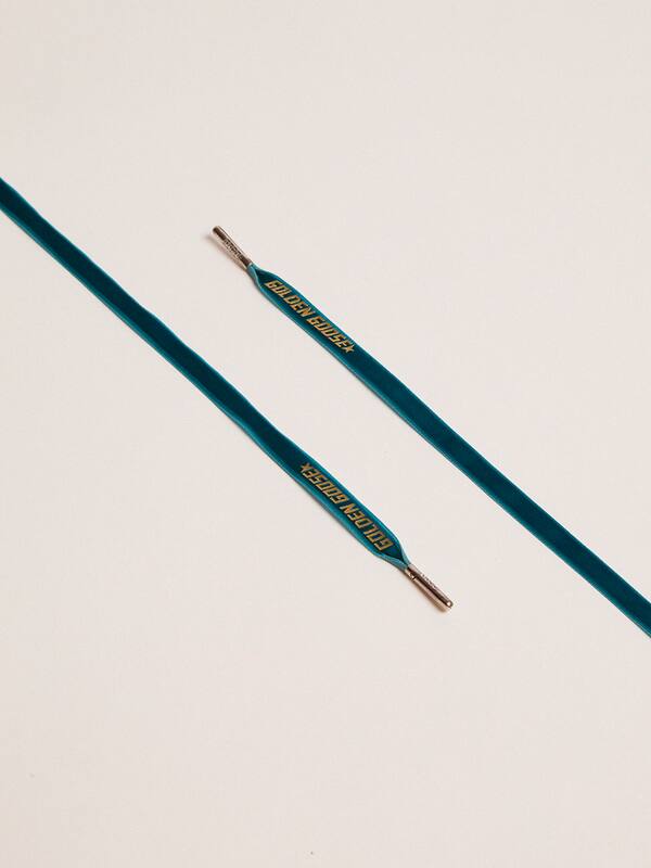 Green velvet laces with gold logo