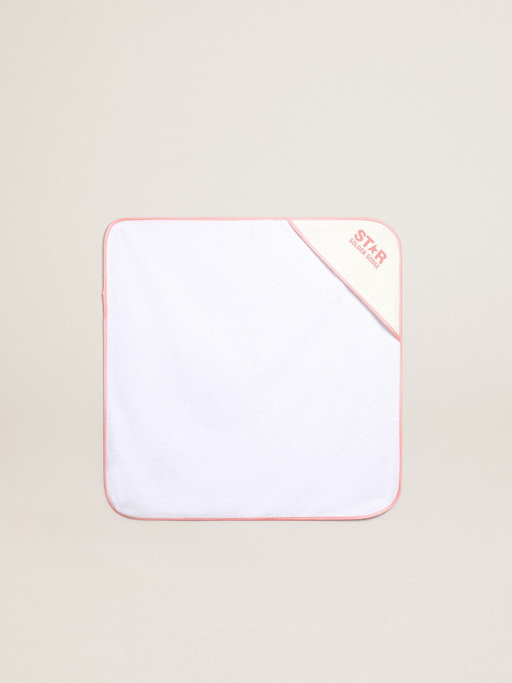 Golden Goose - Badezimmer-Geschenkset in Weiß mit rosa Zierleiste und Logo in 