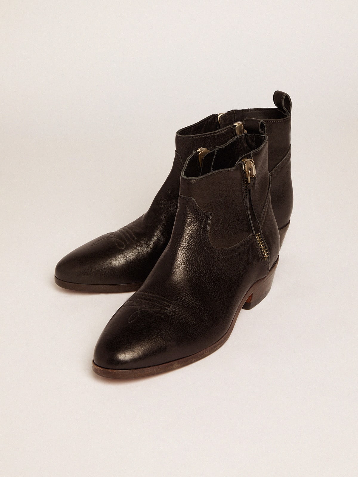 Golden Goose - BOOTS VIAND BLACK LEATHER in 