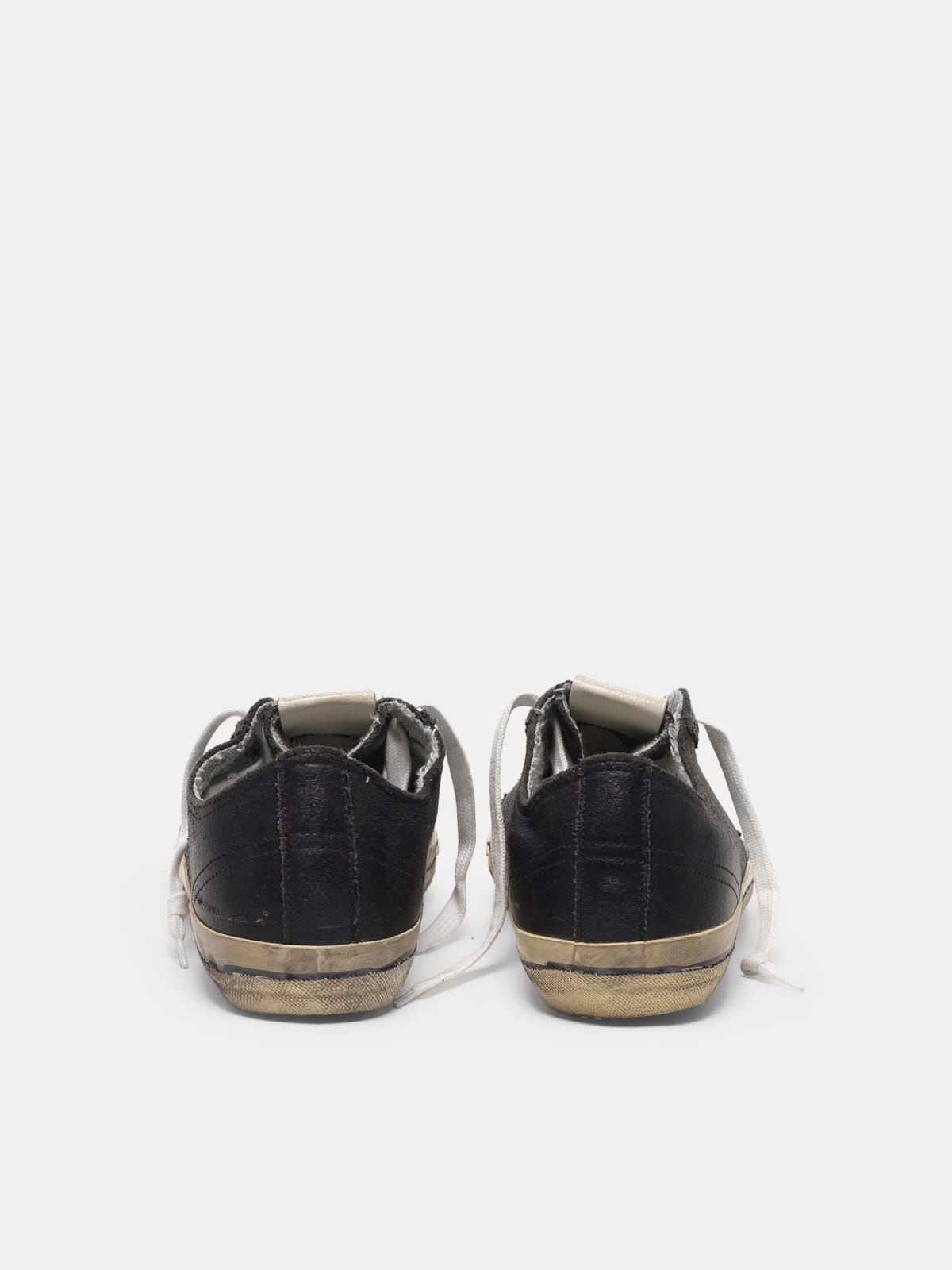 Golden Goose - V-STAR sneakers in vintage-effect leather in 