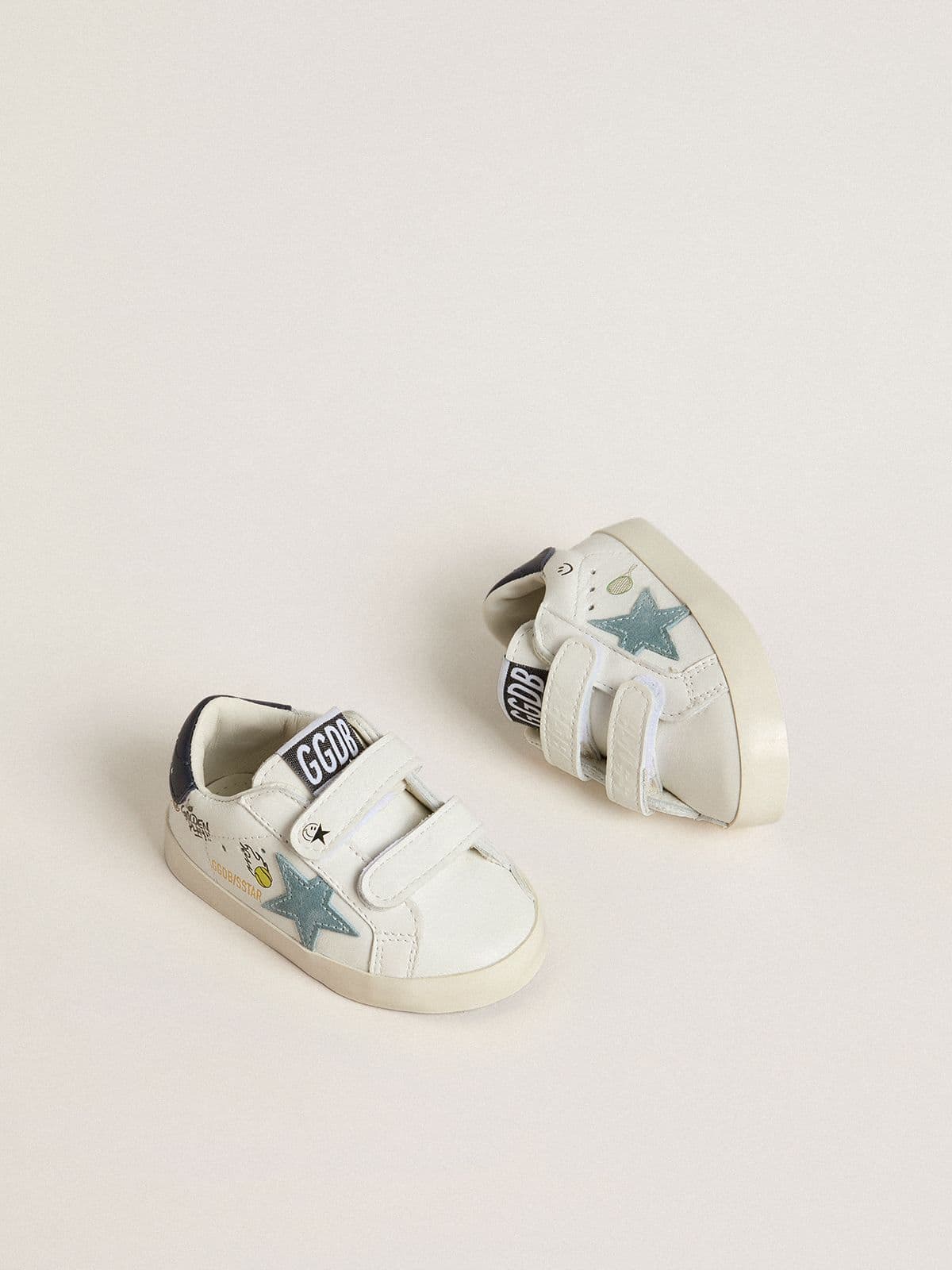 Golden Goose - Baby School in white nappa with light blue suede star and tennis motif in 