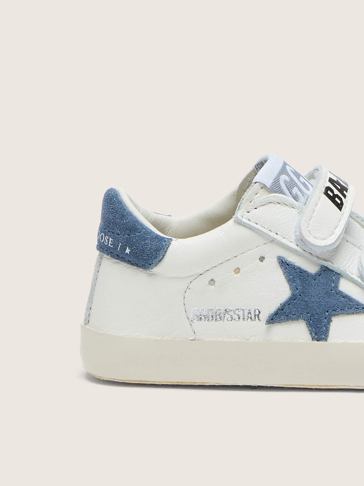 Golden Goose - Baby Old School de couro branco com estrela de suede azul jeans in 