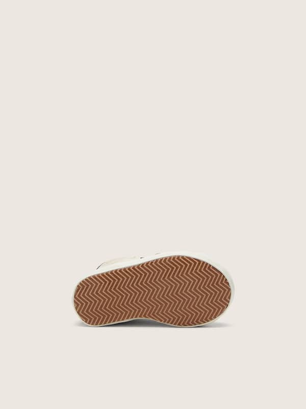 Golden Goose - Baby Old School in beige suede with metallic bronze leather star in 