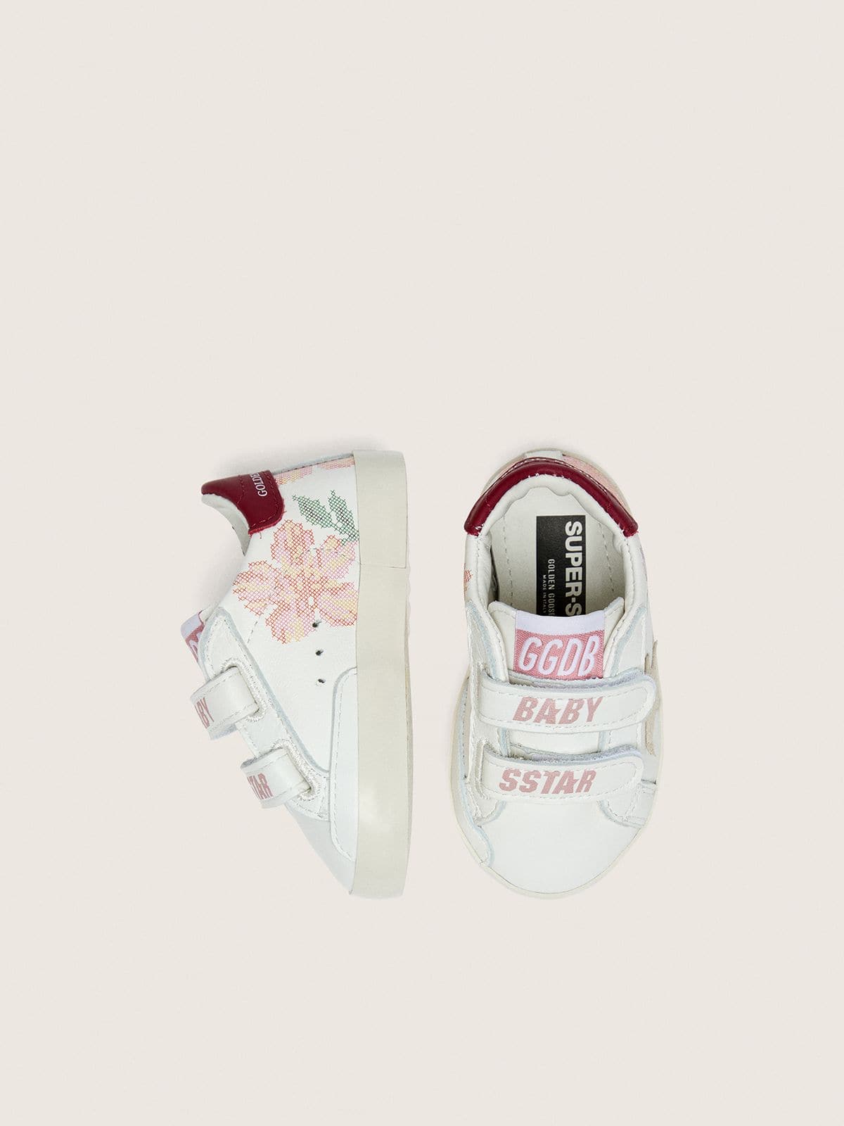 Golden Goose - Baby Old School de couro branco com estrela de suede p&eacute;rola e estampa floral in 