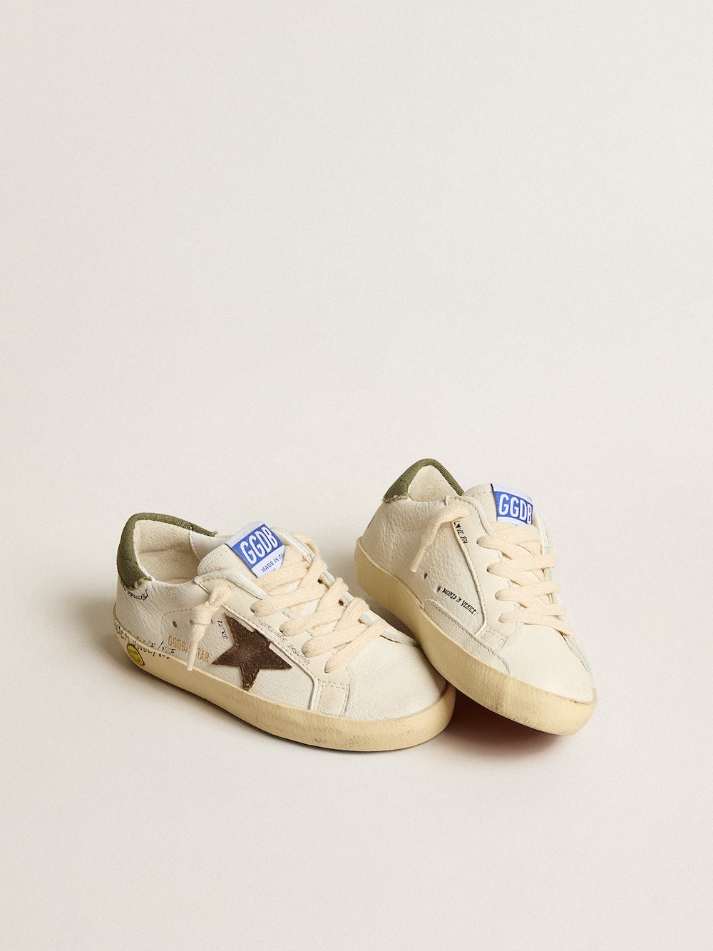 Golden Goose - Super-Star Junior in nappa with suede star and green heel tab in 