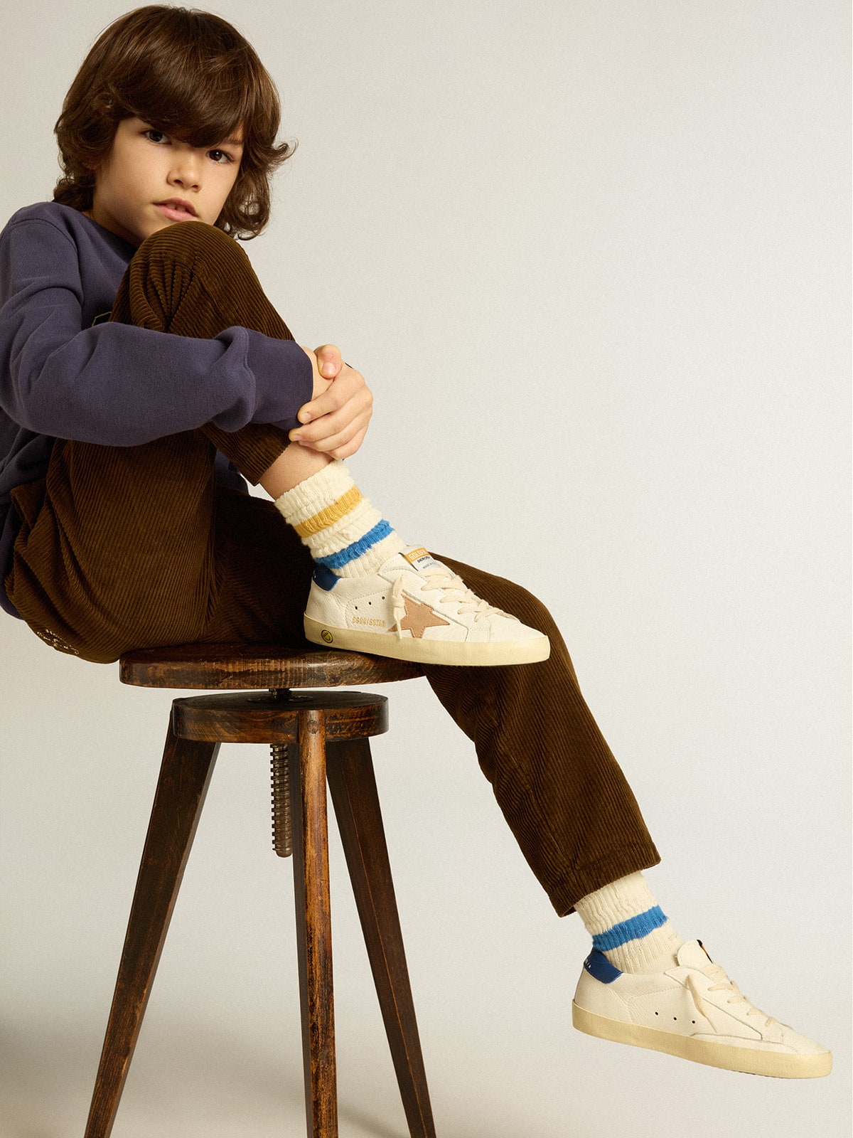 Golden Goose - Junior Super-Star in nappa leather with a beige star and blue heel tab in 