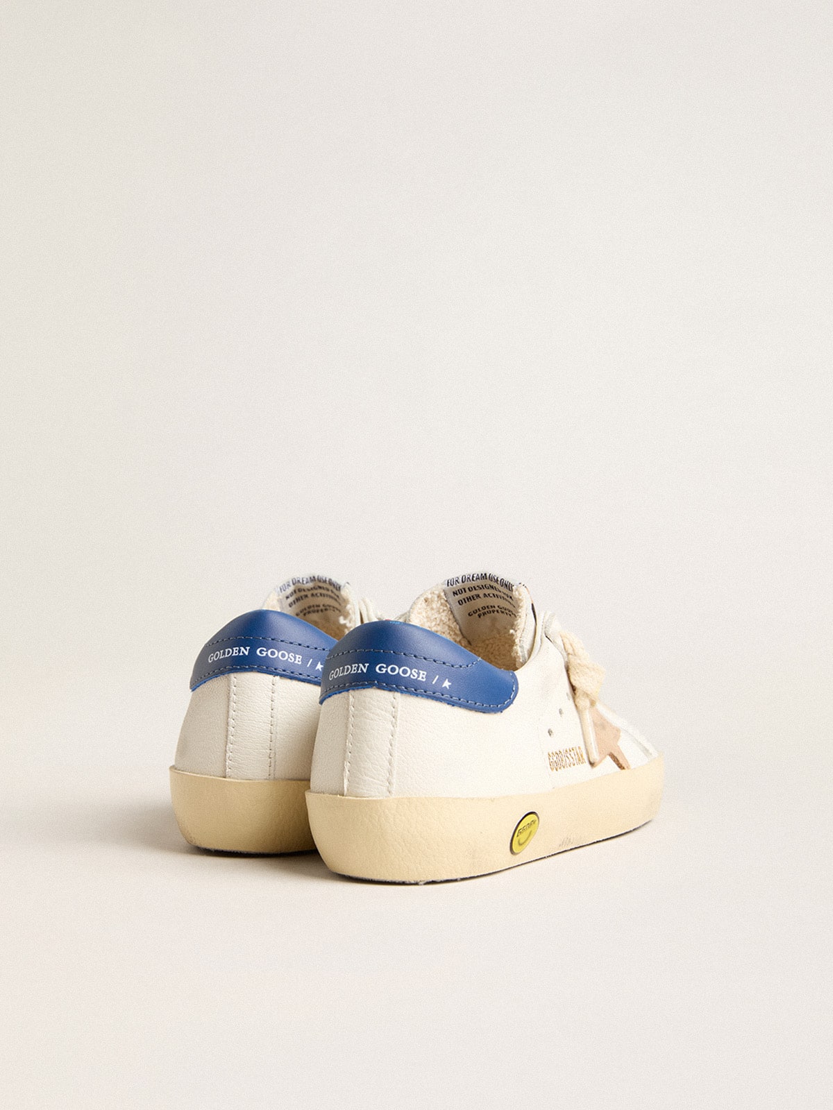 Golden Goose - Super-Star Junior en nappa avec étoile beige et contrefort bleu in 