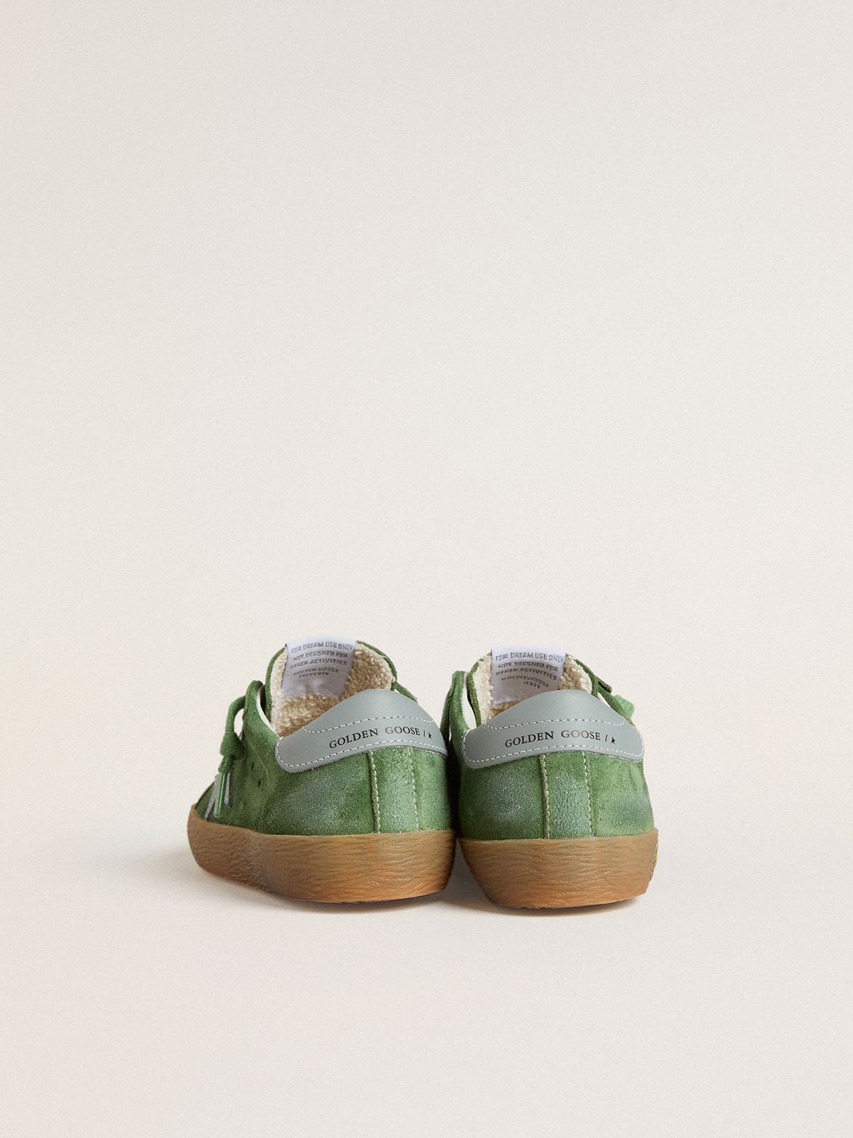 Golden Goose - Super-Star Junior de ante verde con estrella y refuerzo del talón azul bebé in