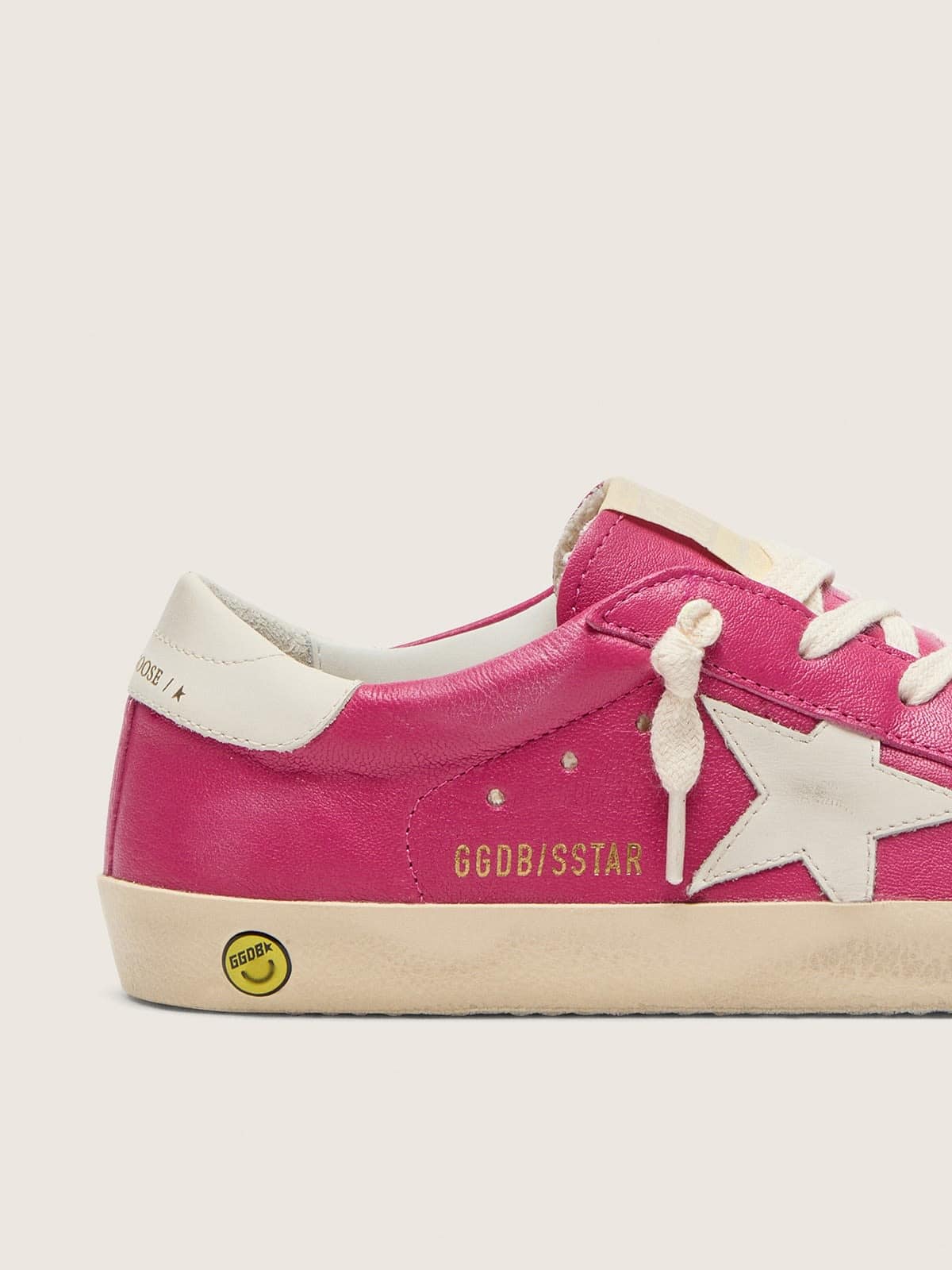Golden Goose - Junior Super-Star in fuchsia leather with cream leather star in 