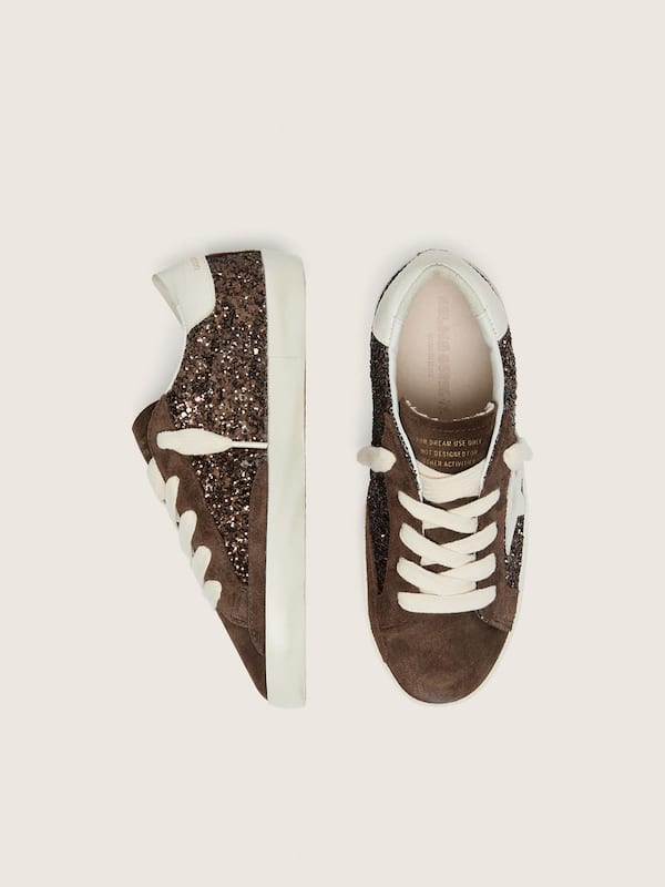 Junior Super-Star in brown glitter and suede with cream leather star