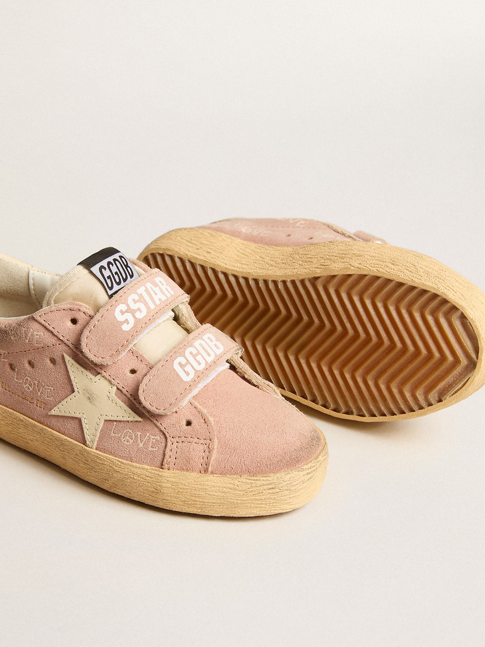 Golden Goose - Old School Junior in pink suede with cream leather star and heel tab in 