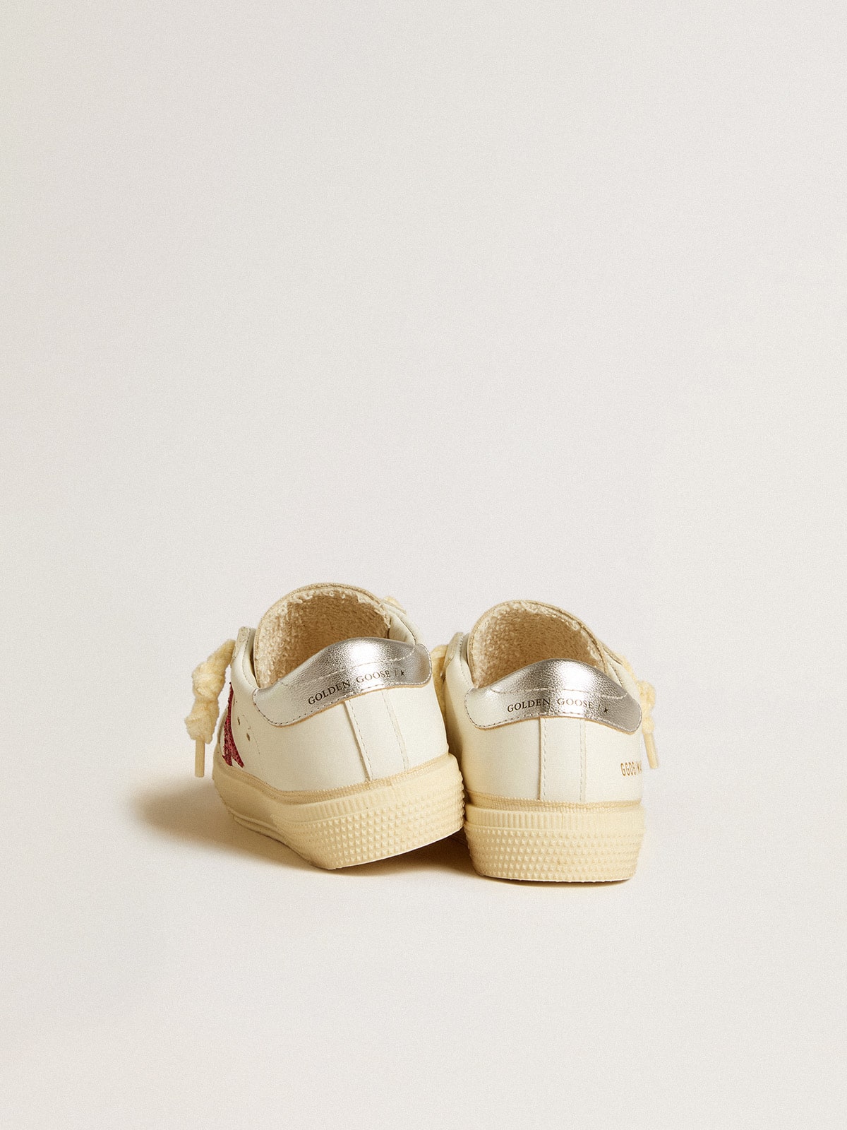 Golden Goose - May Junior mit fuchsiafarbenem Glitzerstern und Metallic-Leder an der Fersenpartie in 